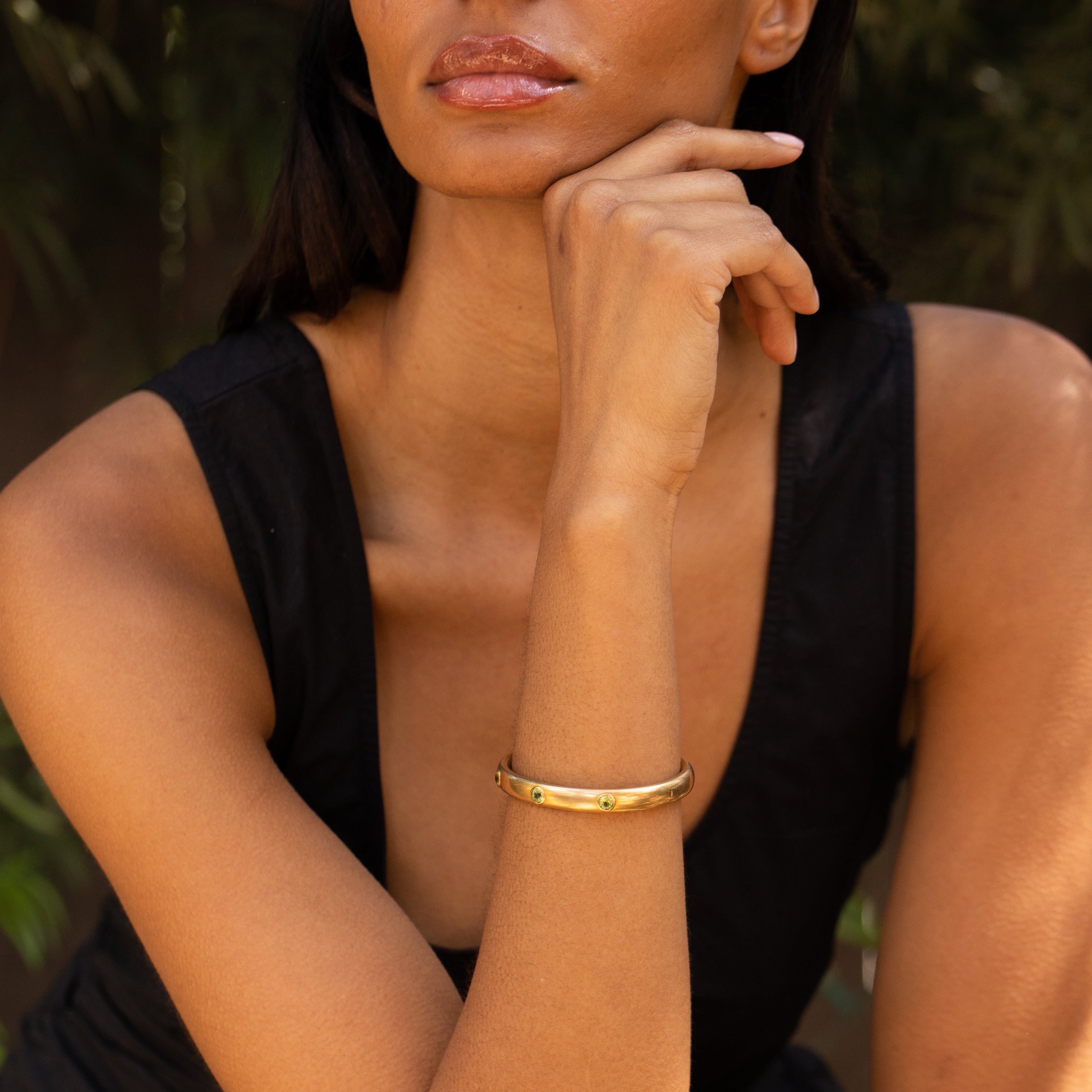 Victorian Peridot and 14K Gold Bangle Bracelet