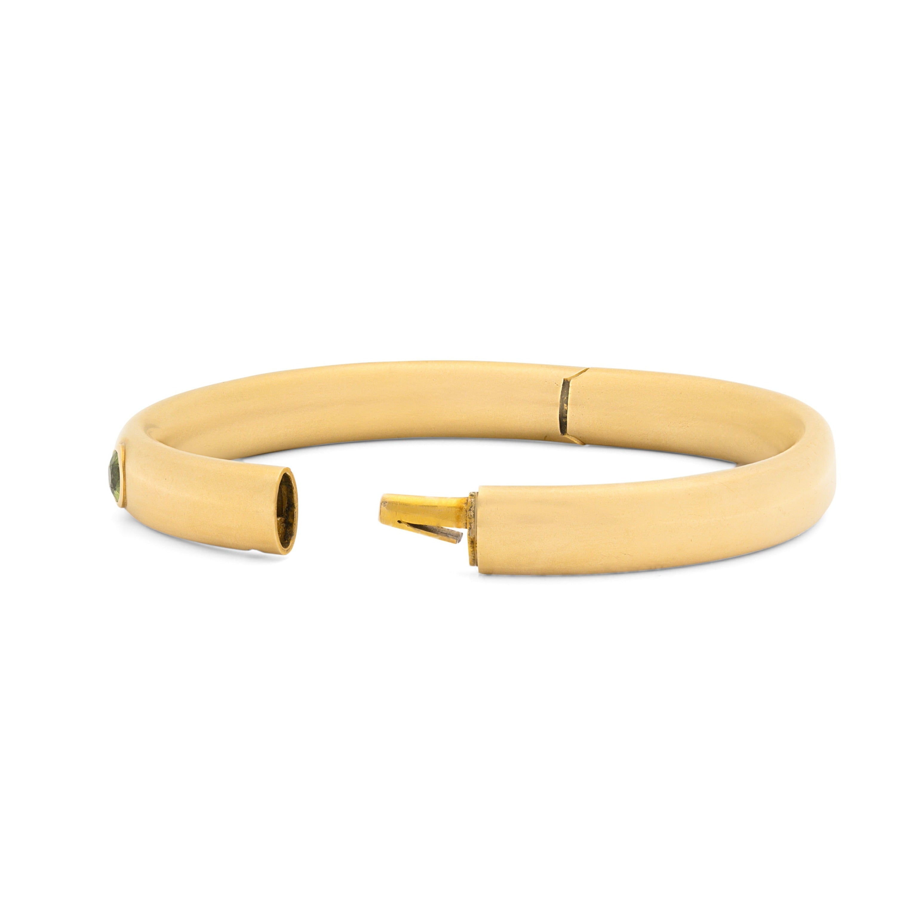 Victorian Peridot and 14K Gold Bangle Bracelet