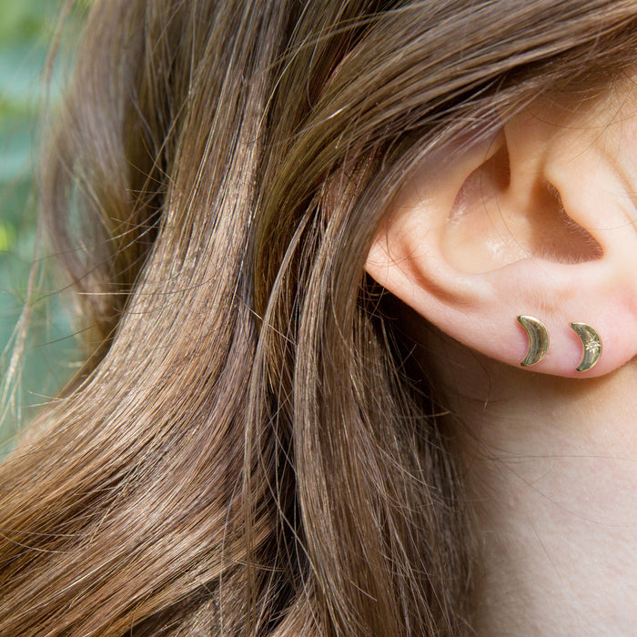 The F&B Crescent Moon Stud Earring