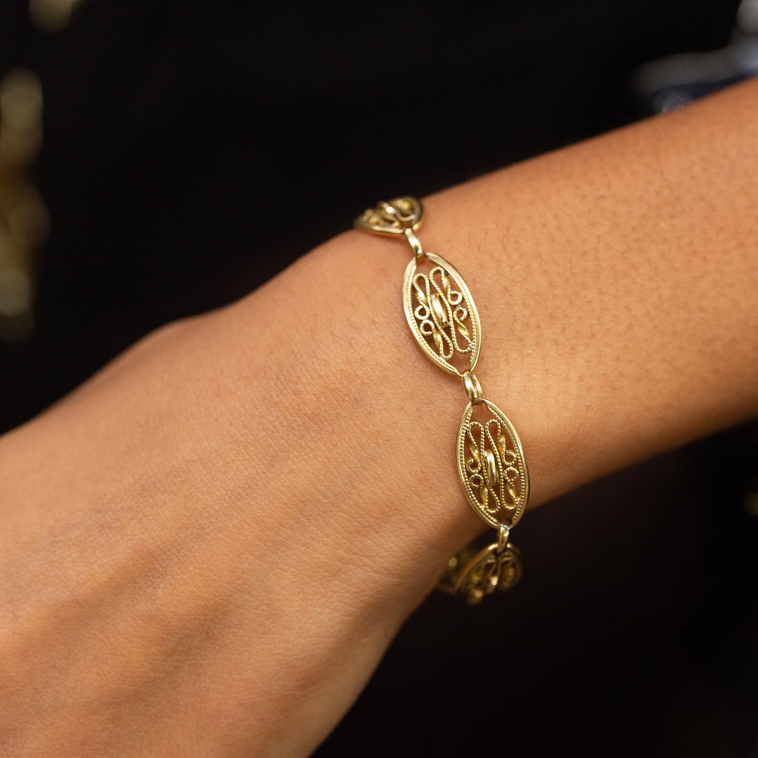 Victorian 18k Gold Ornate Link Bracelet
