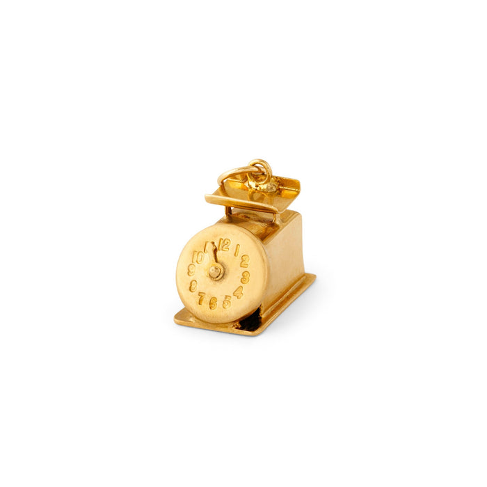 Movable Kitchen Scale 10K Gold Charm
