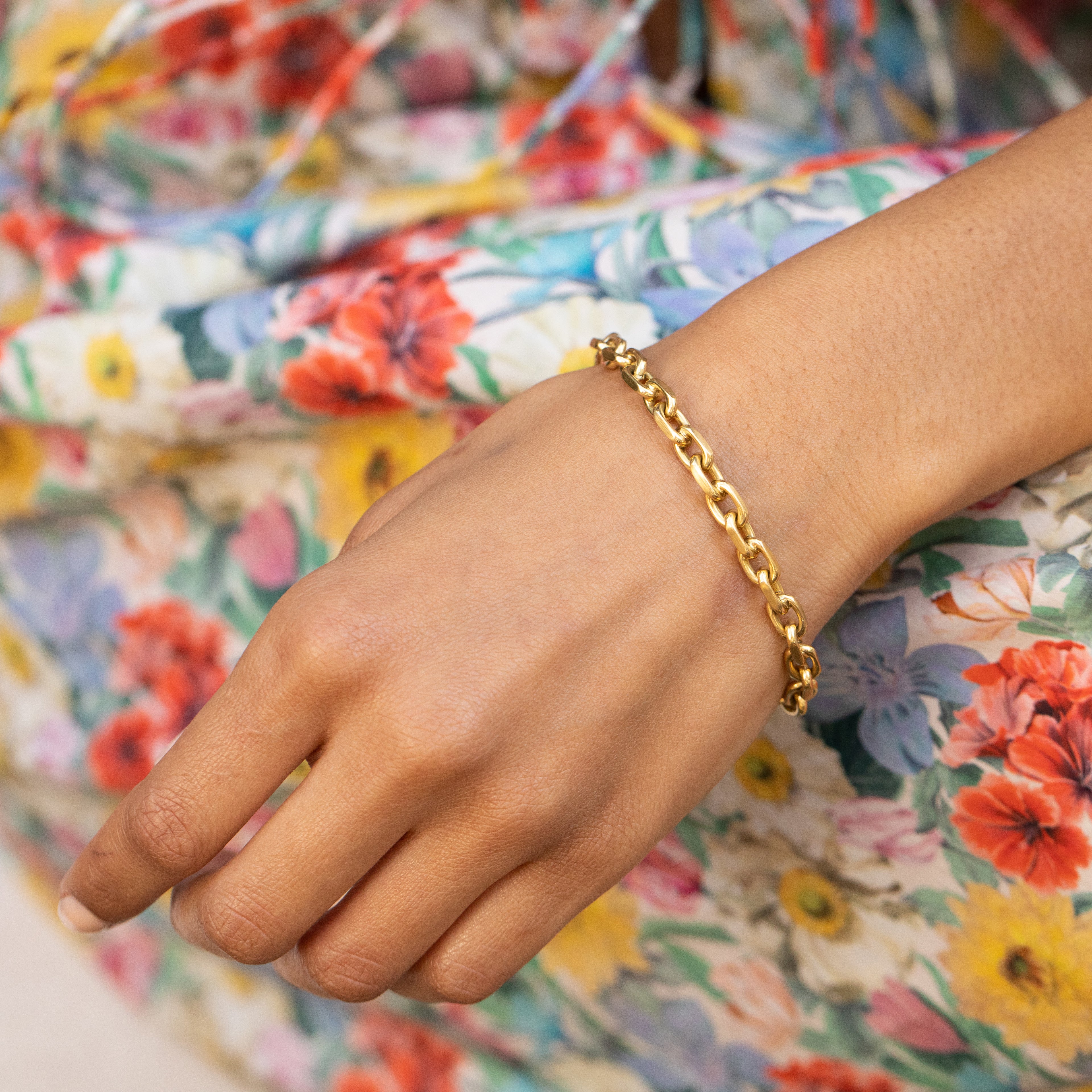 Open Link 18K Gold Bracelet