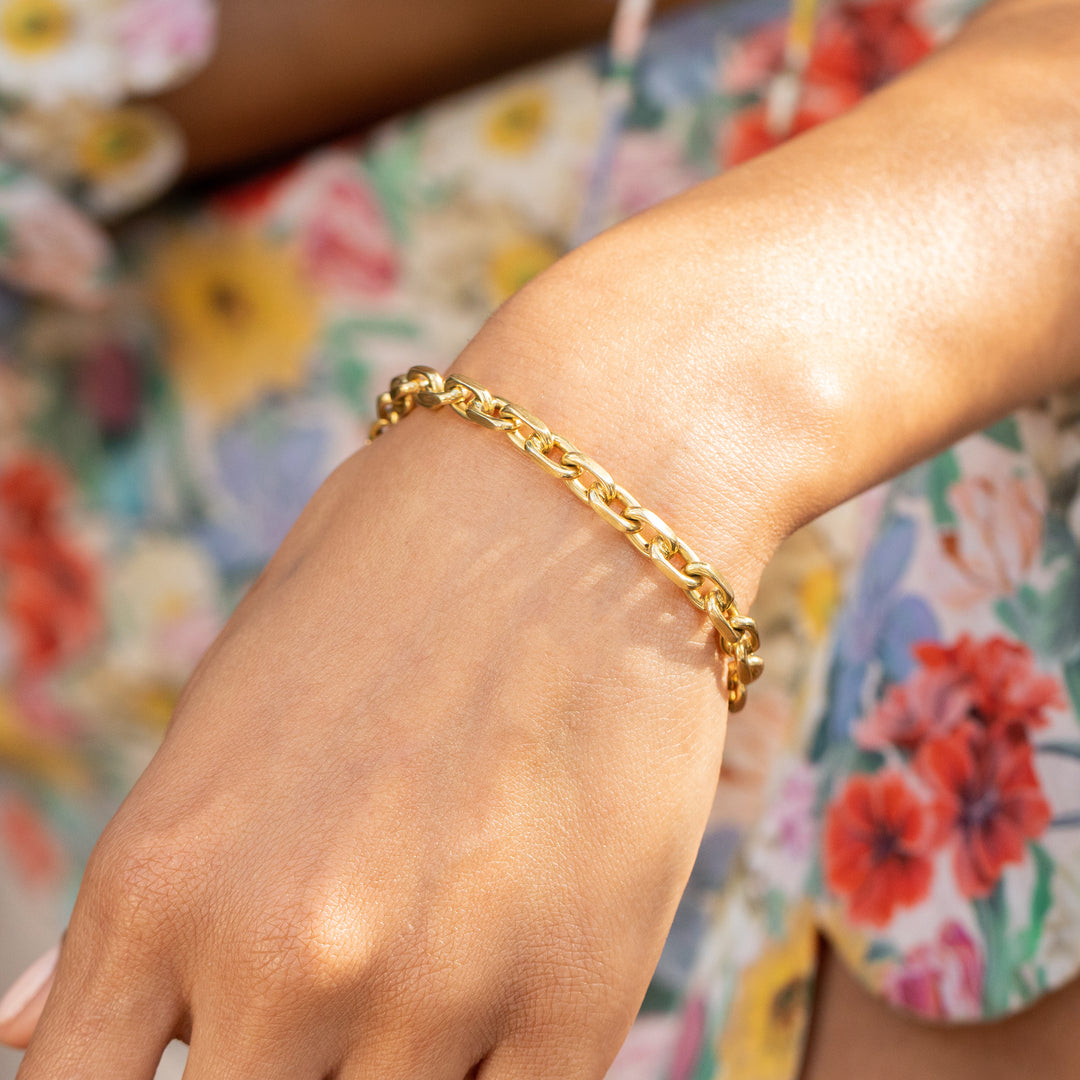 Open Link 18K Gold Bracelet