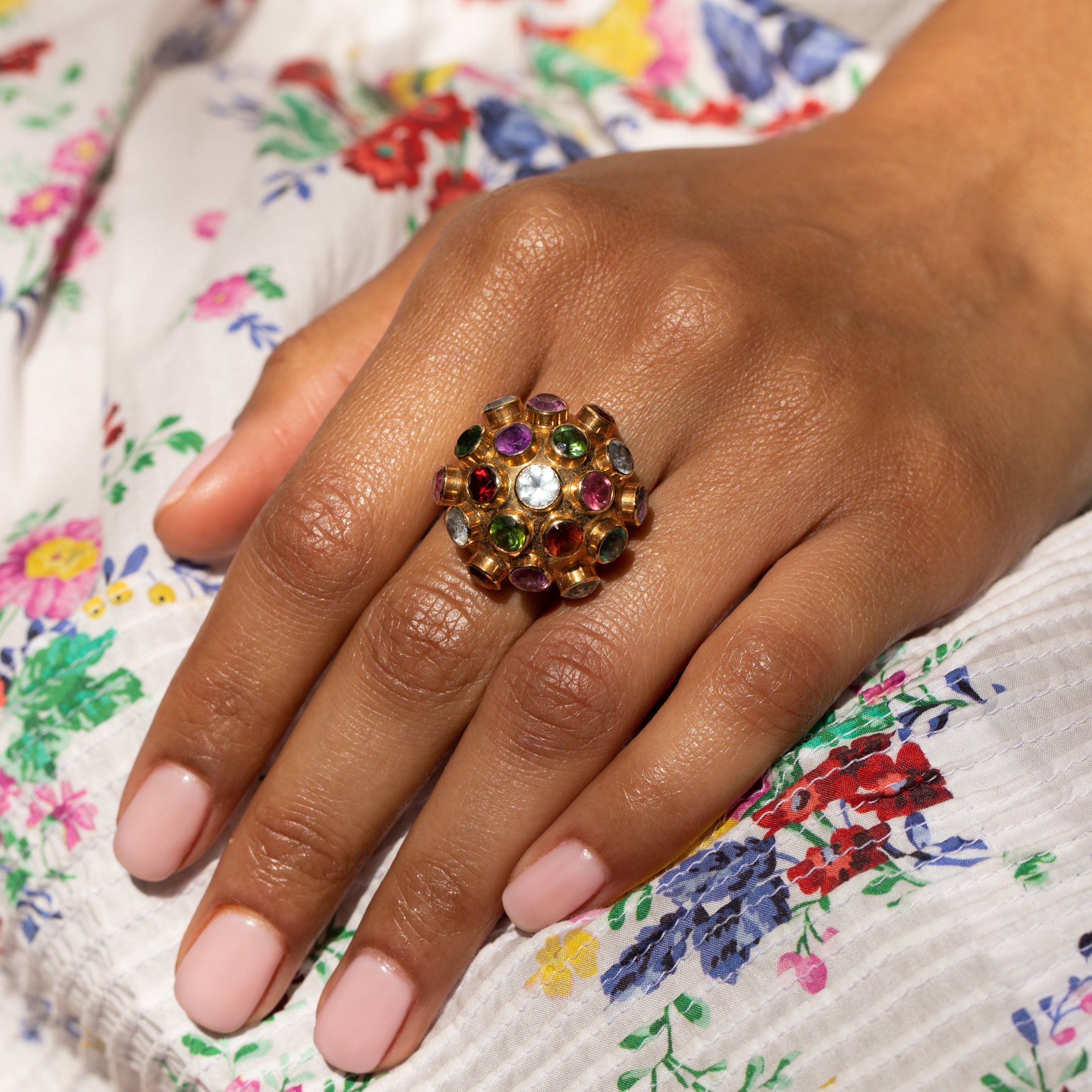 Large 18k Gold And Glass Stone Sputnik Ring
