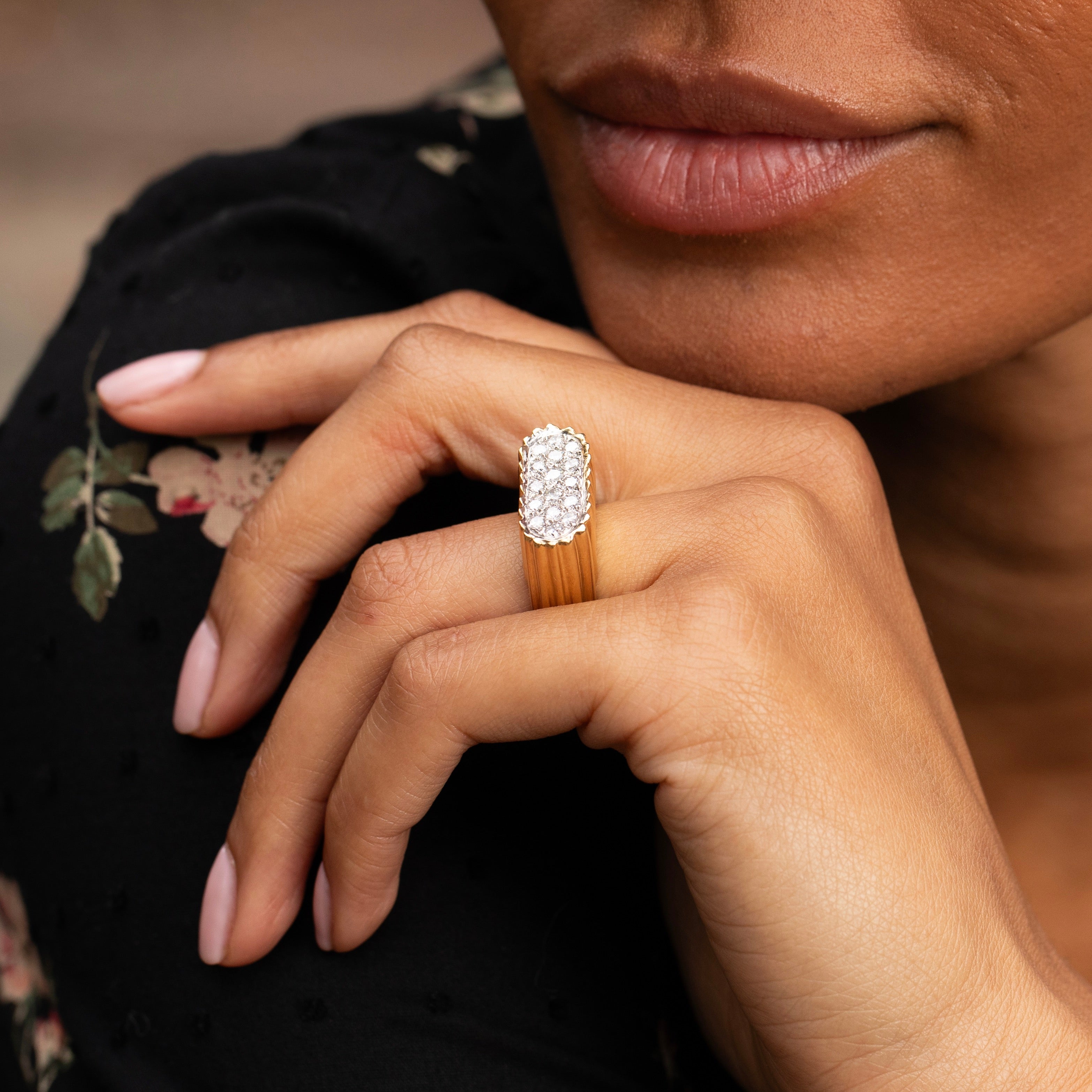 Sculptural 1960s Diamond Pave and 18K Fluted Gold Ring