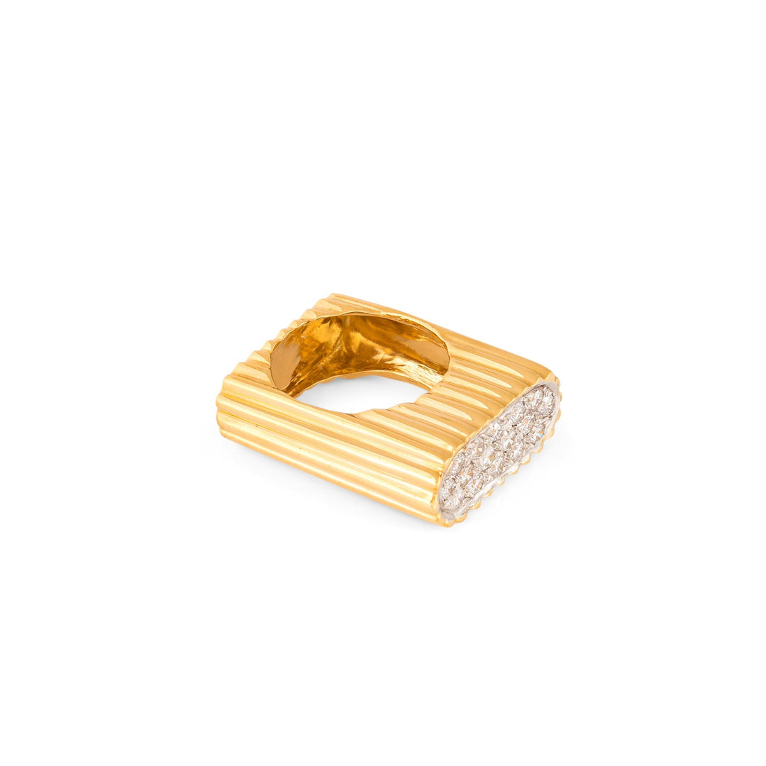 Sculptural 1960s Diamond Pave and 18K Fluted Gold Ring