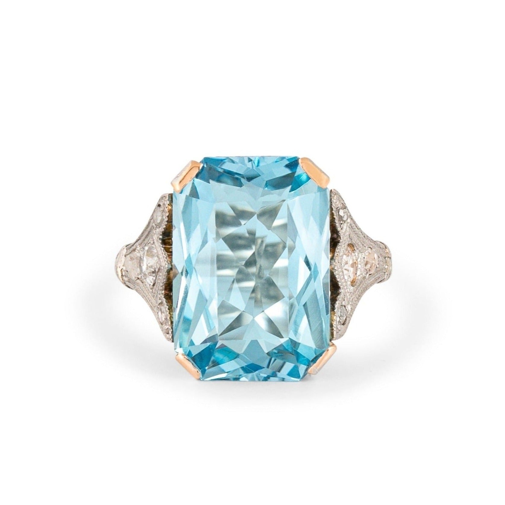 1940s Aquamarine, Diamond, Platinum, And 14K Gold Cocktail Ring