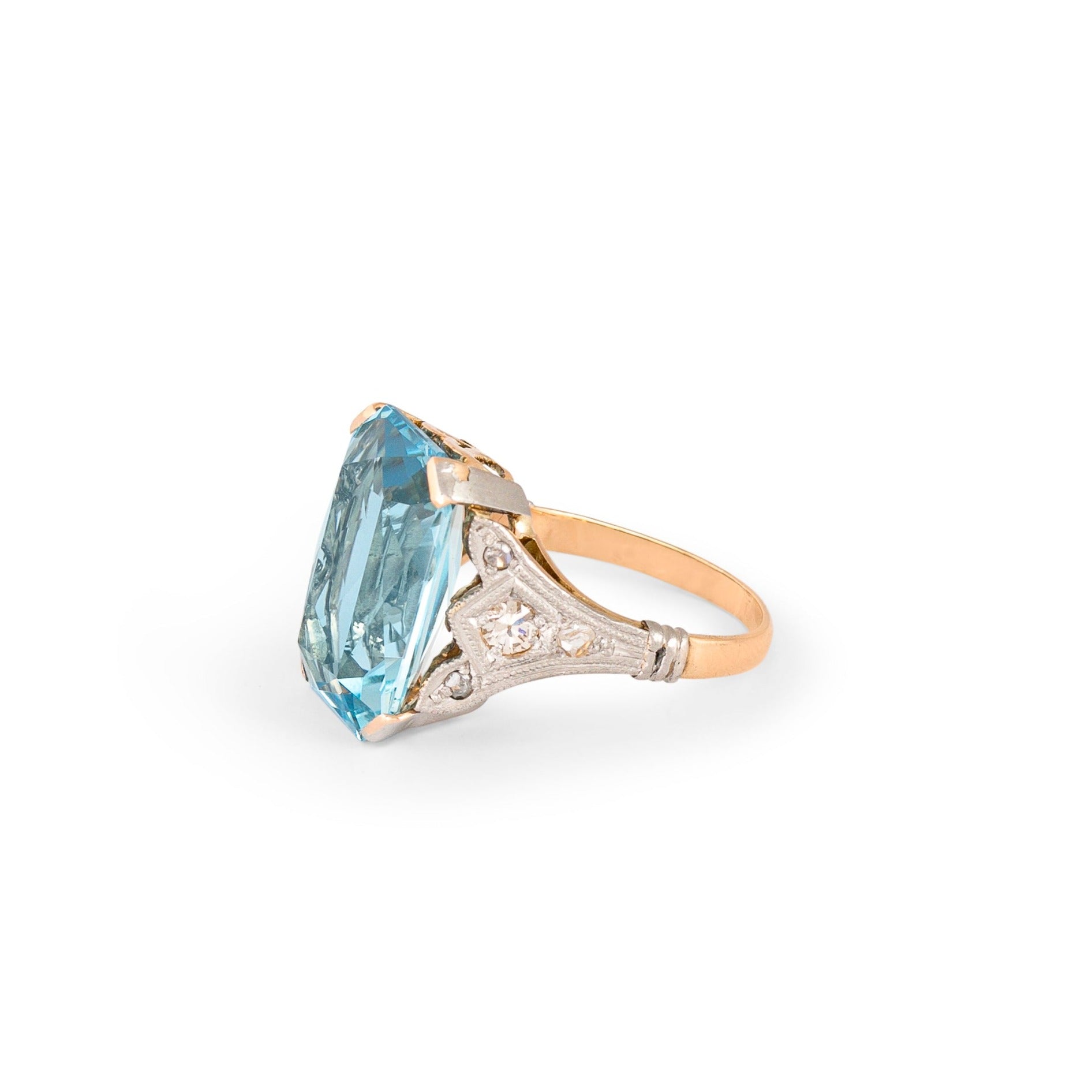 1940s Aquamarine, Diamond, Platinum, And 14K Gold Cocktail Ring