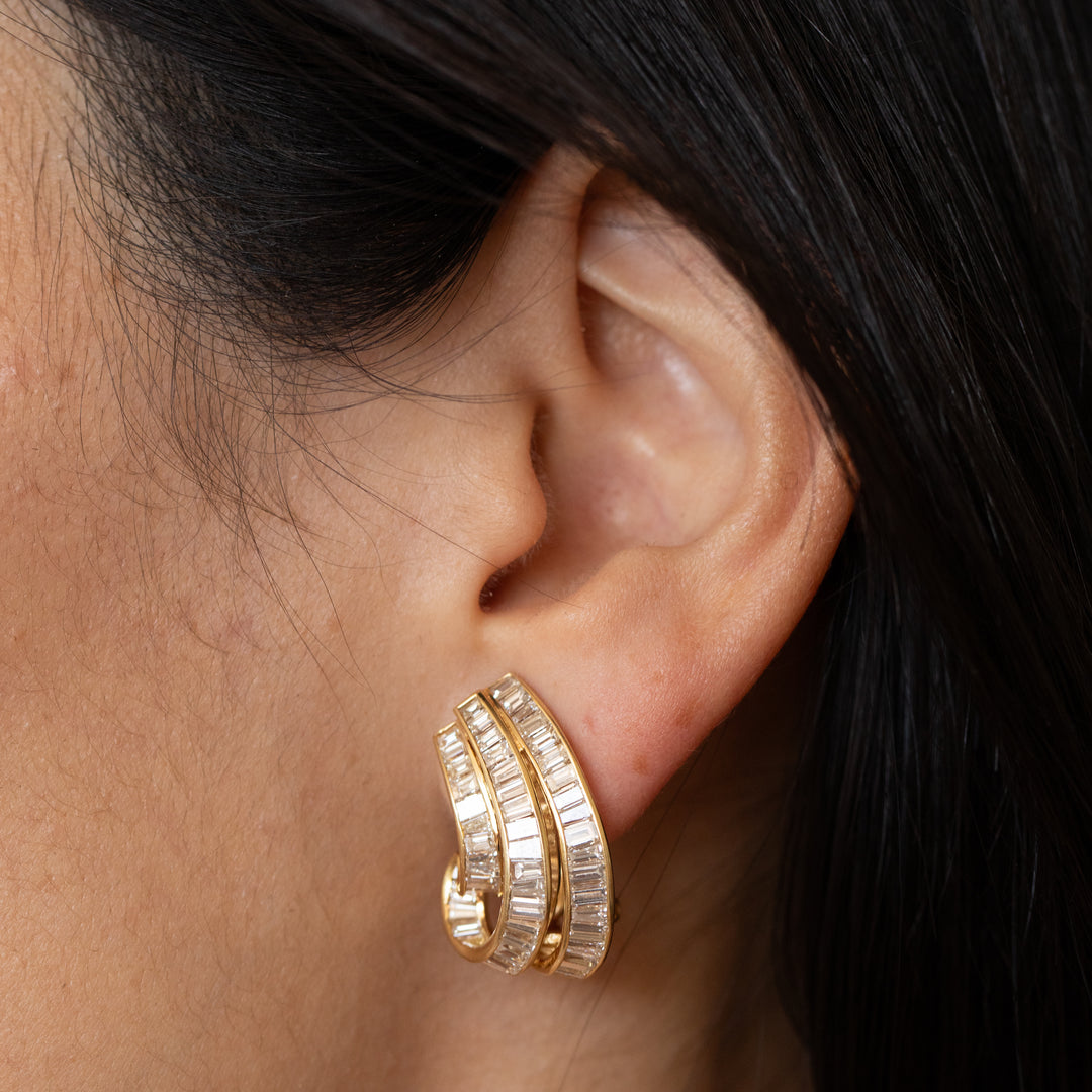 5.52 Carat Baguette Diamond And 18K Gold Earrings