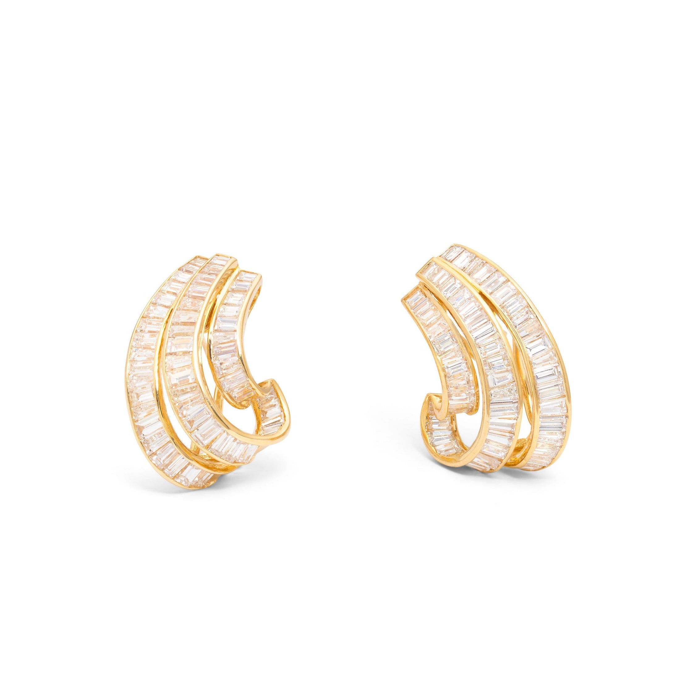 5.52 Carat Baguette Diamond And 18K Gold Earrings