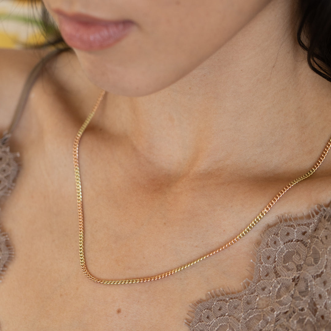 Early 20th Century Bi-Color 14K Gold Curb Link Chain Necklace