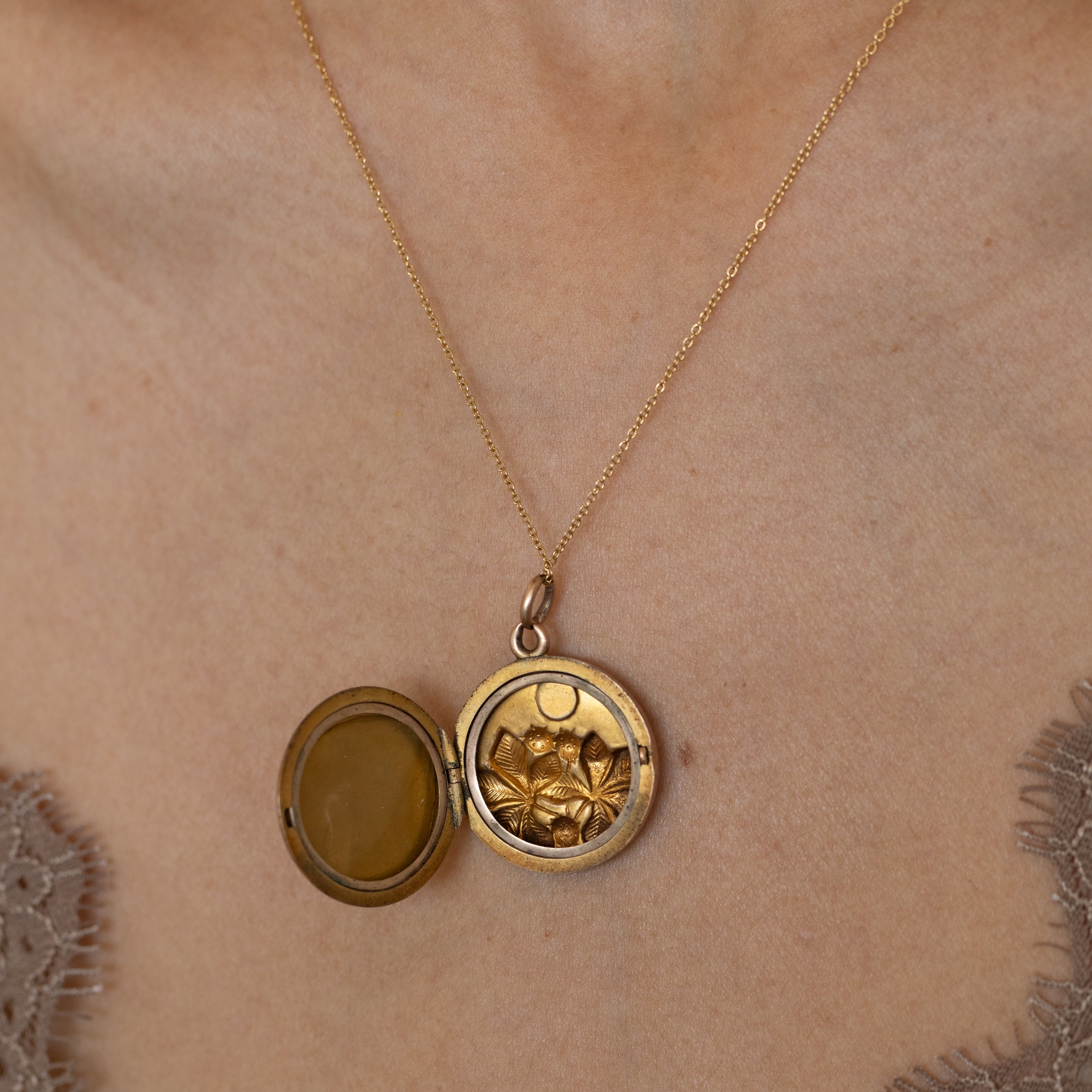 Early 20th Century Leaves And Berries 10K Gold Locket
