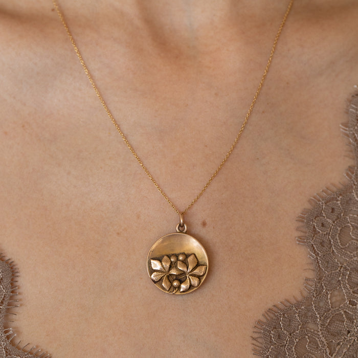 Early 20th Century Leaves And Berries 10K Gold Locket