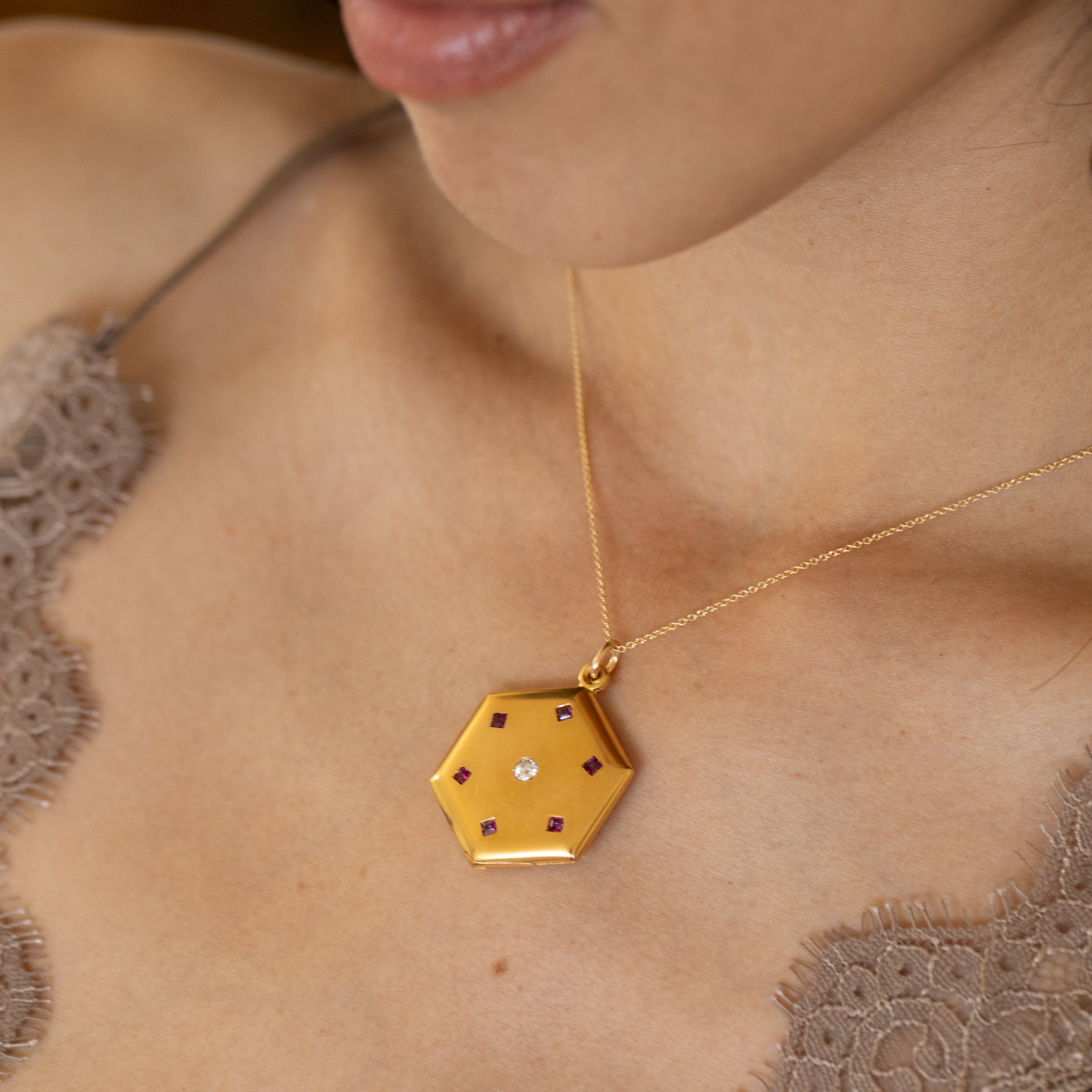 Early 20th Century Octagonal Rudy, Diamond, And 18K Gold Locket