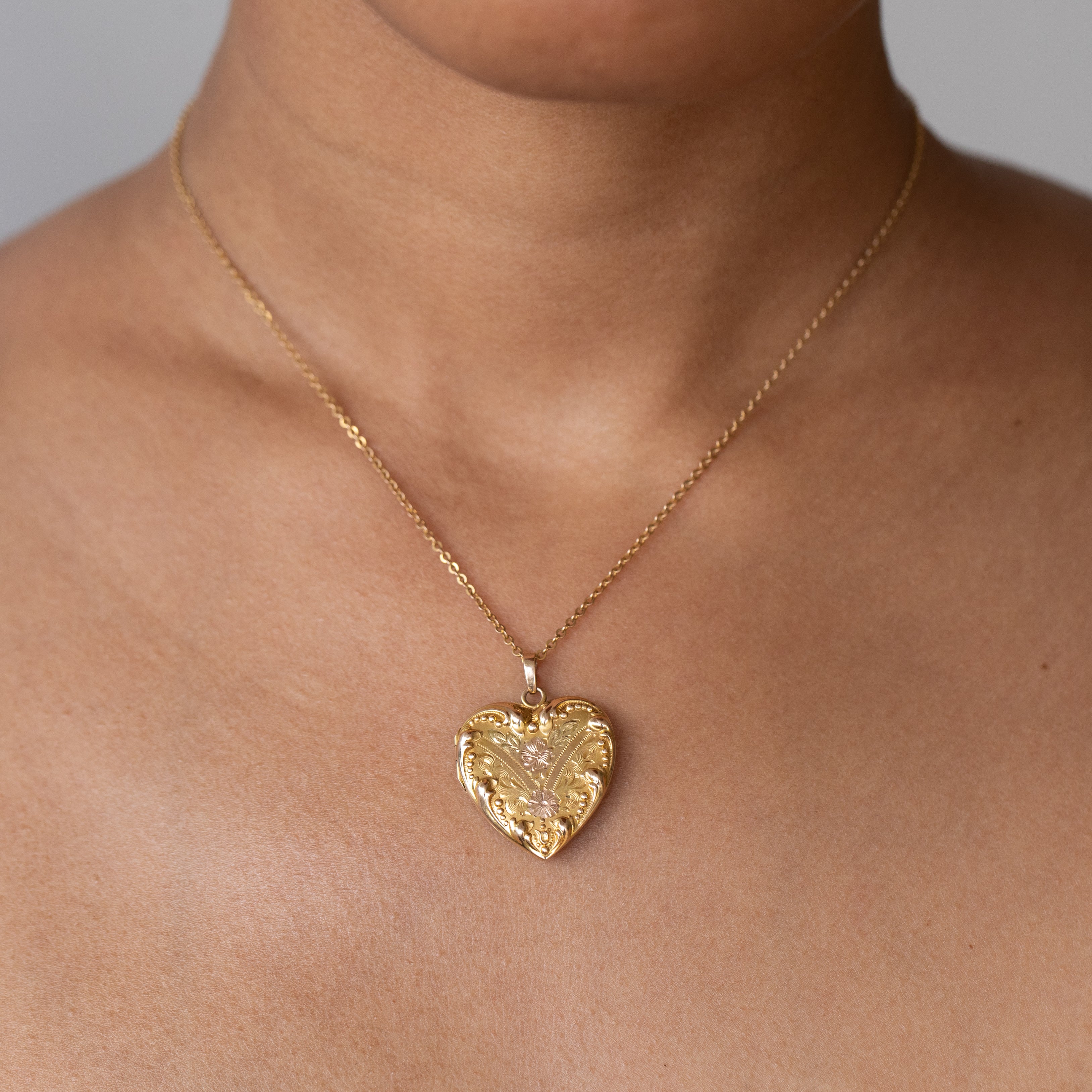 Ornate 10K Gold Heart Shaped Locket