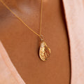 Movable Oyster Shell 14k Gold Charm