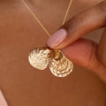 Movable Oyster Shell 14k Gold Charm