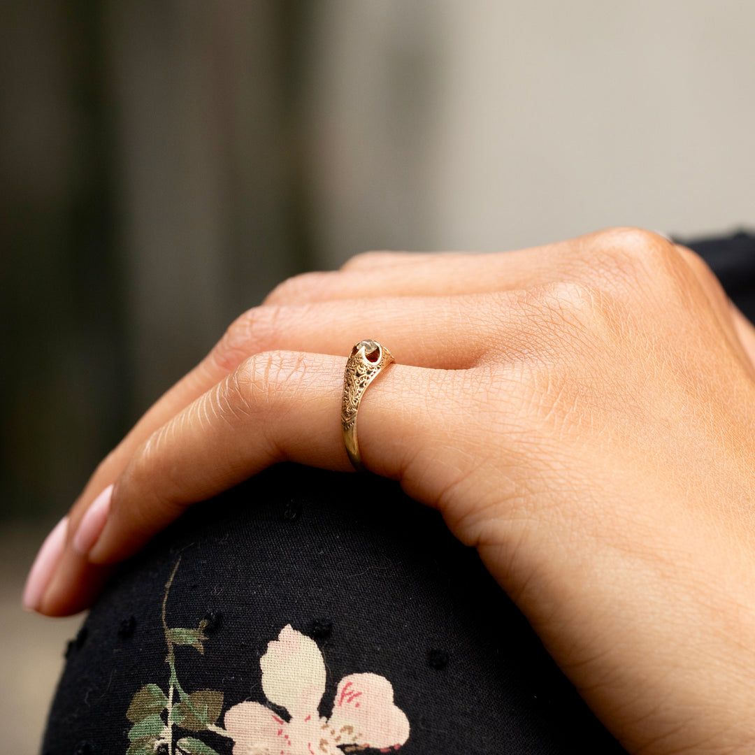 Victorian Diamond and 18K Gold Engraved Ring