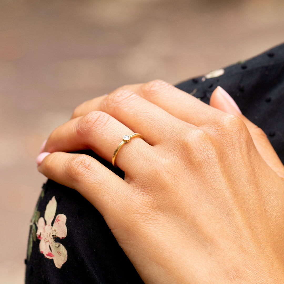 Rose Cut Diamond and 18K Gold Solitaire Ring