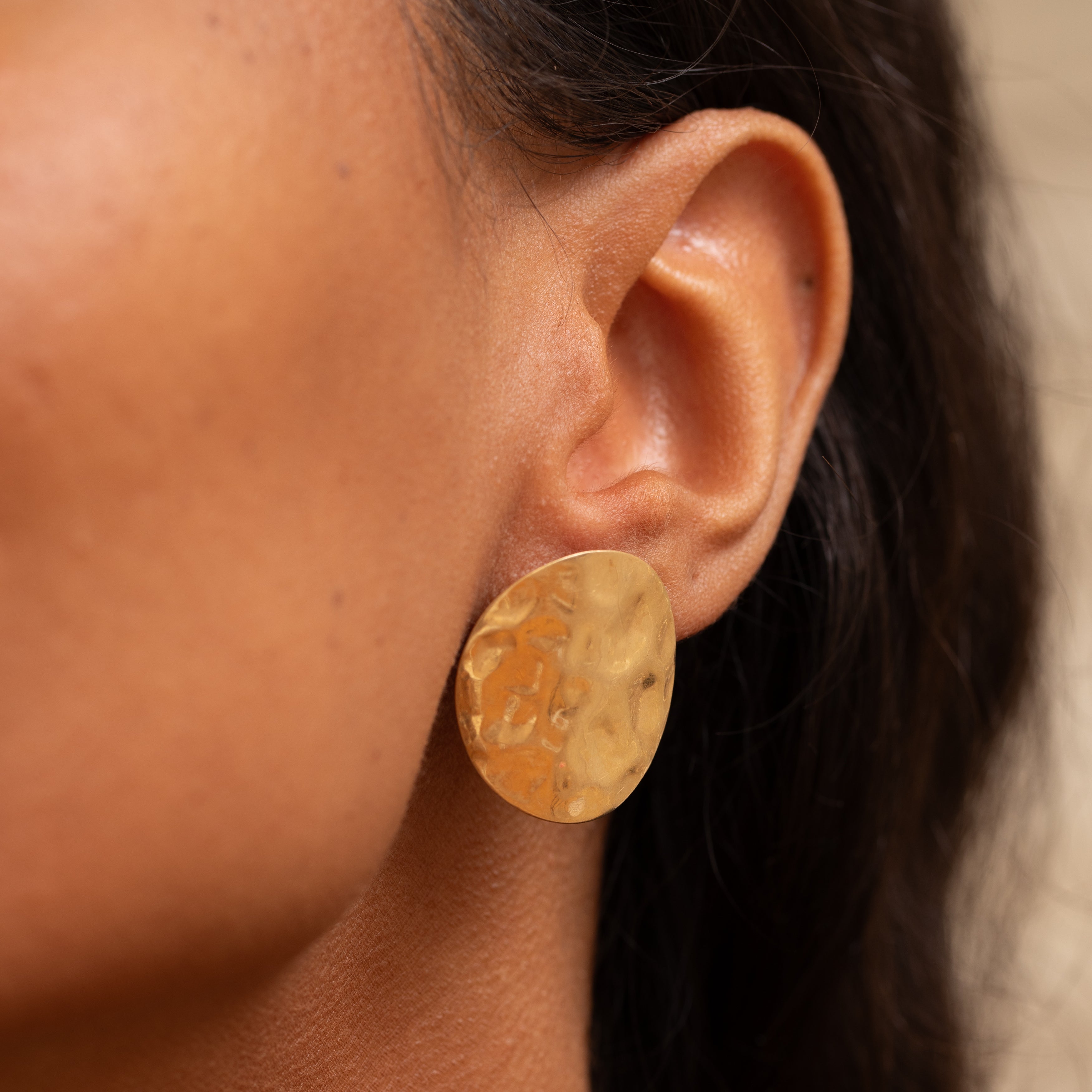 Hammered 14K Gold Large Disc Earrings