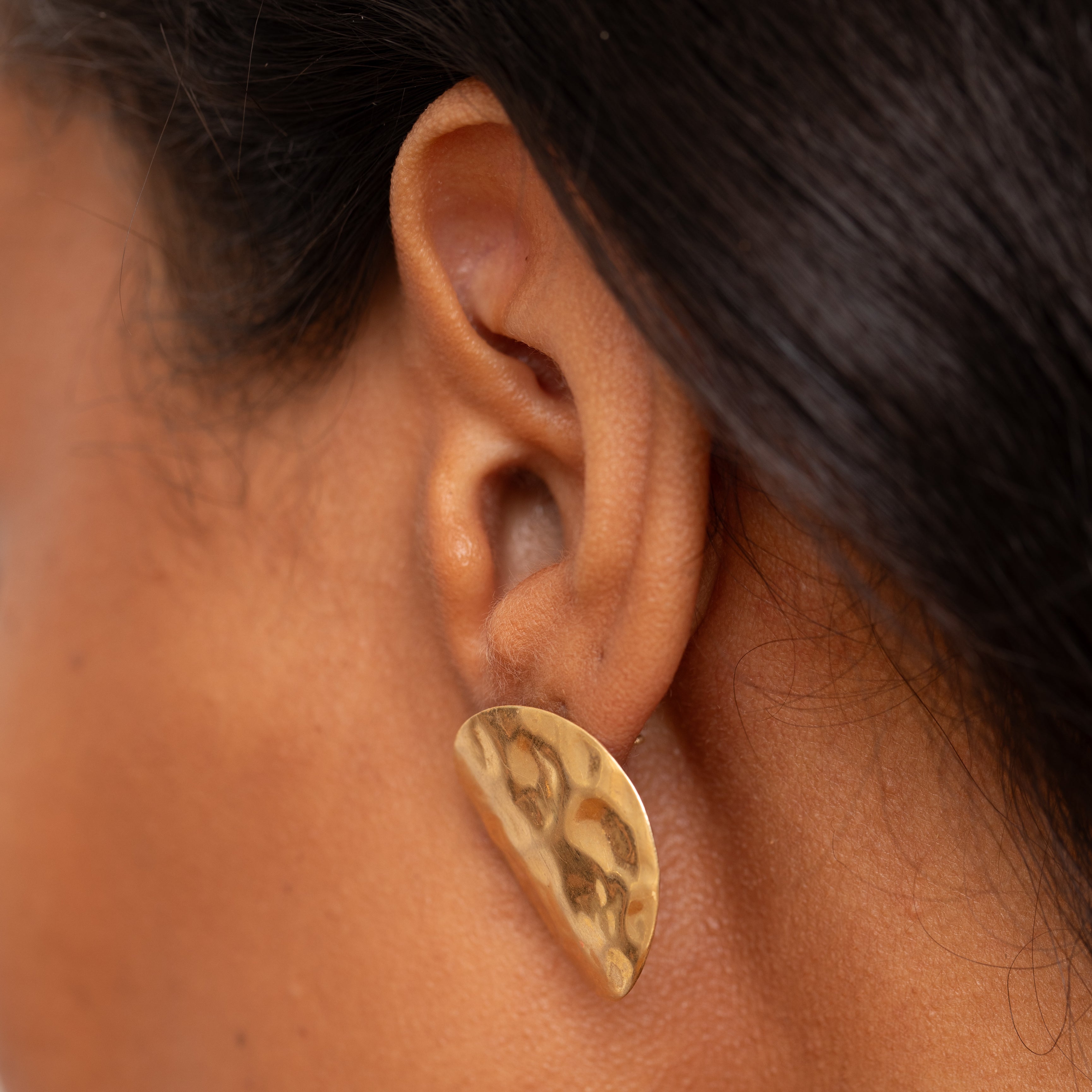 Hammered 14K Gold Large Disc Earrings