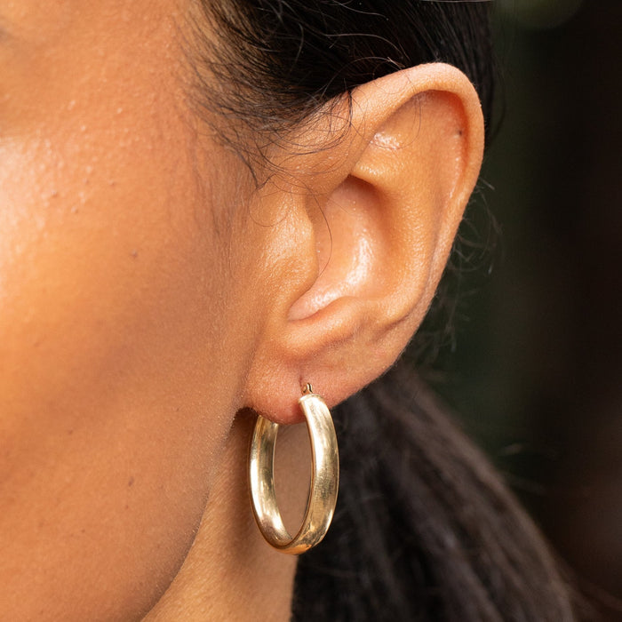Thick Oval 14K Gold Hoops Earrings