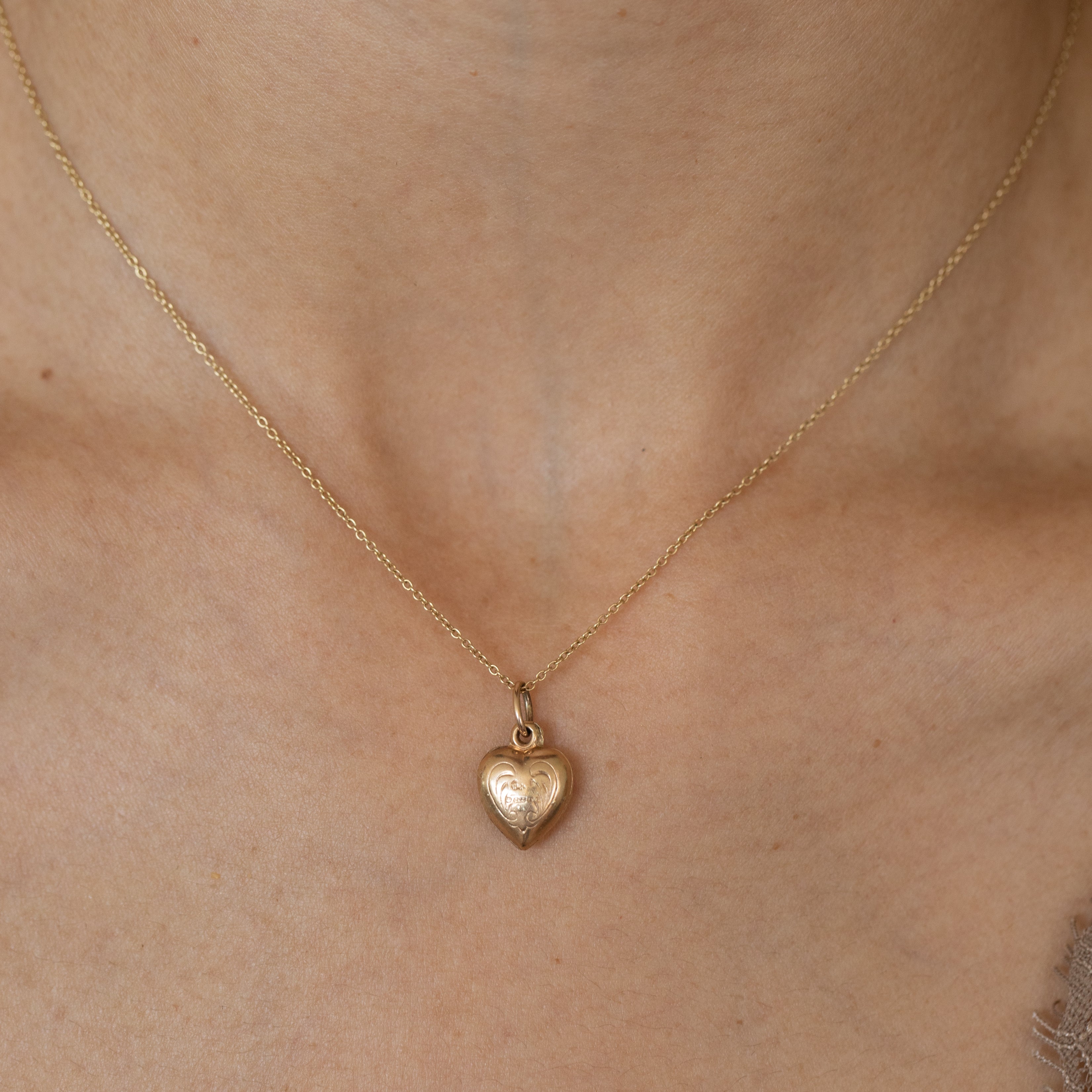 English Petite 9K Gold Engraved Heart Charm