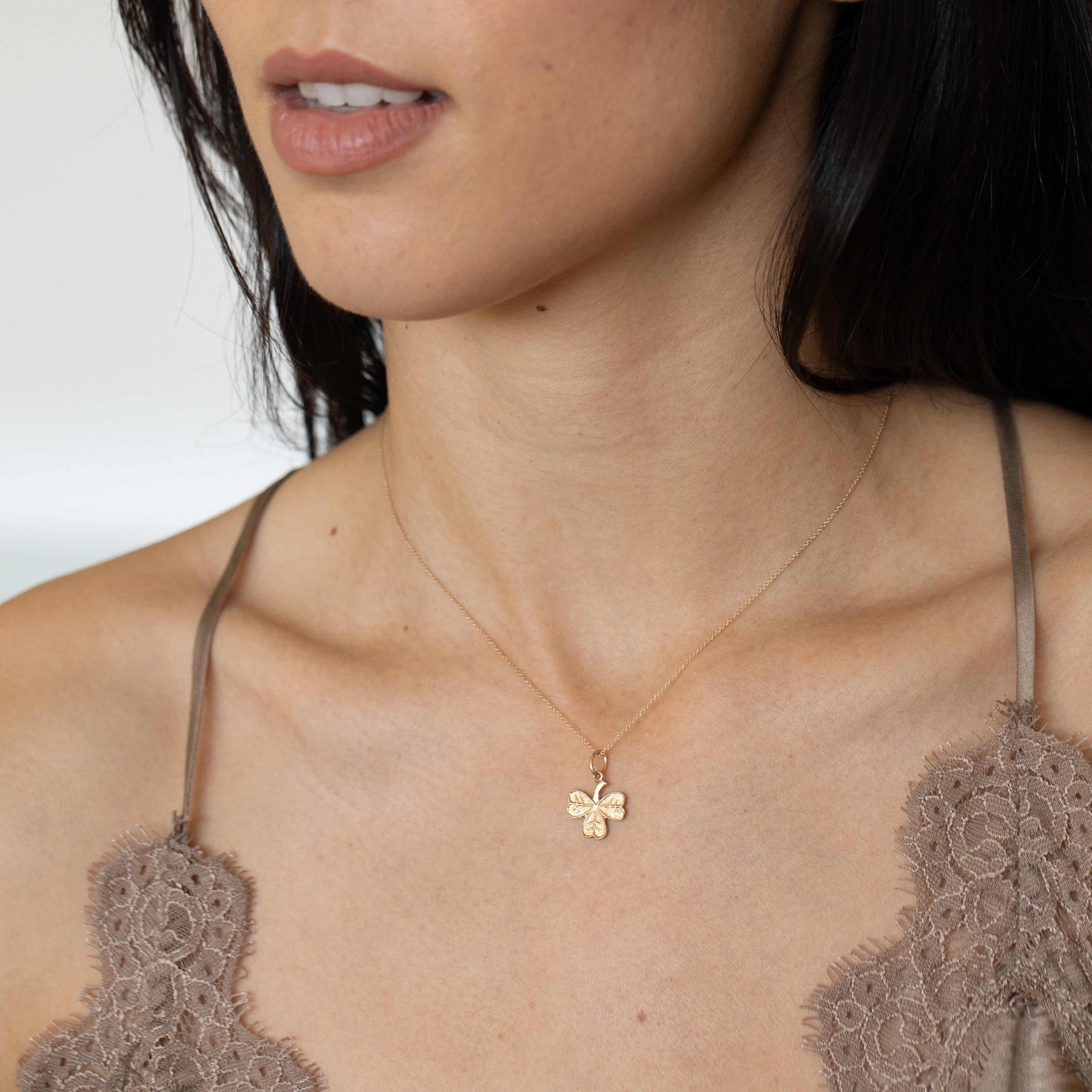 English Three-Leaf Clover 9k Gold Charm