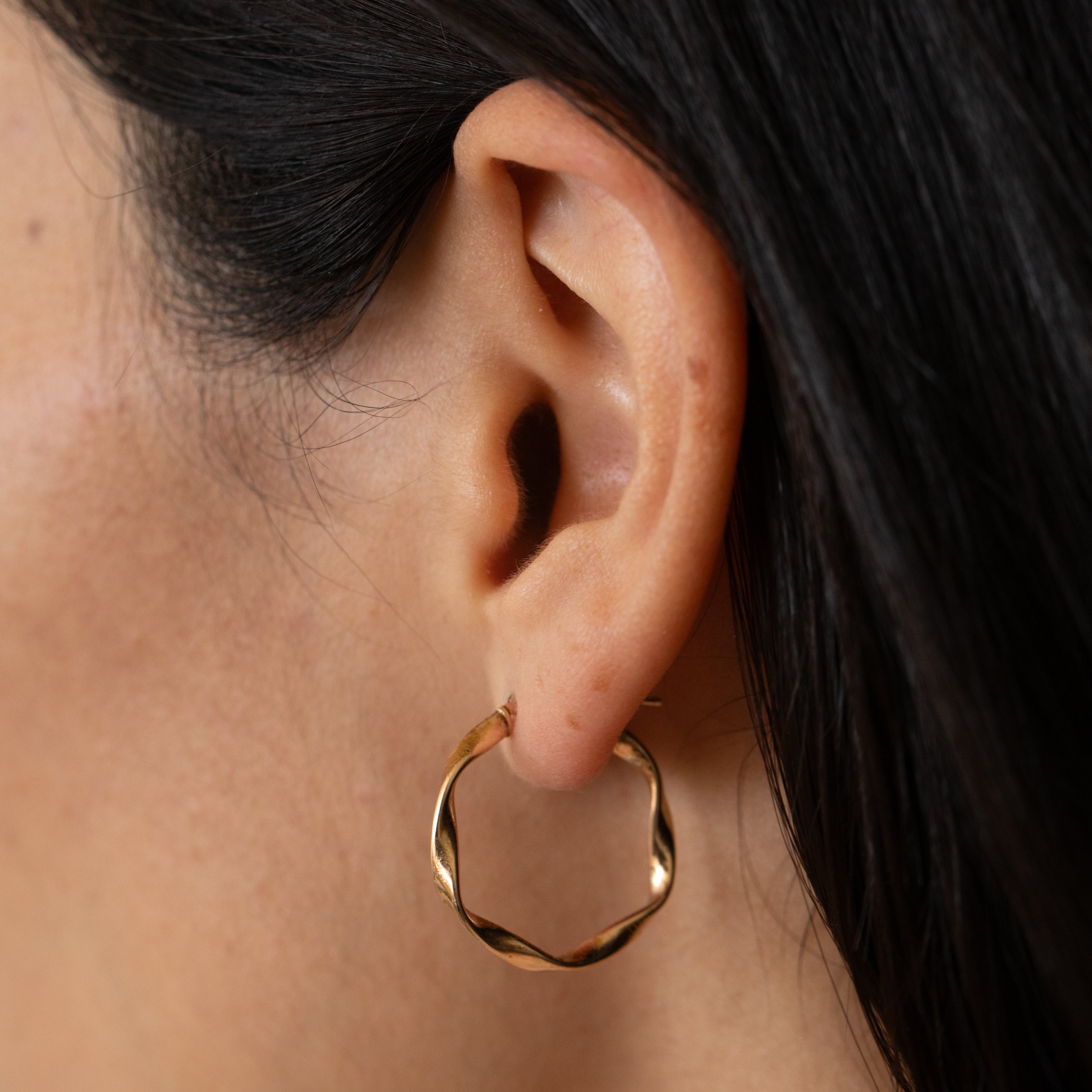 Twisted 10k Gold Hoops Earrings