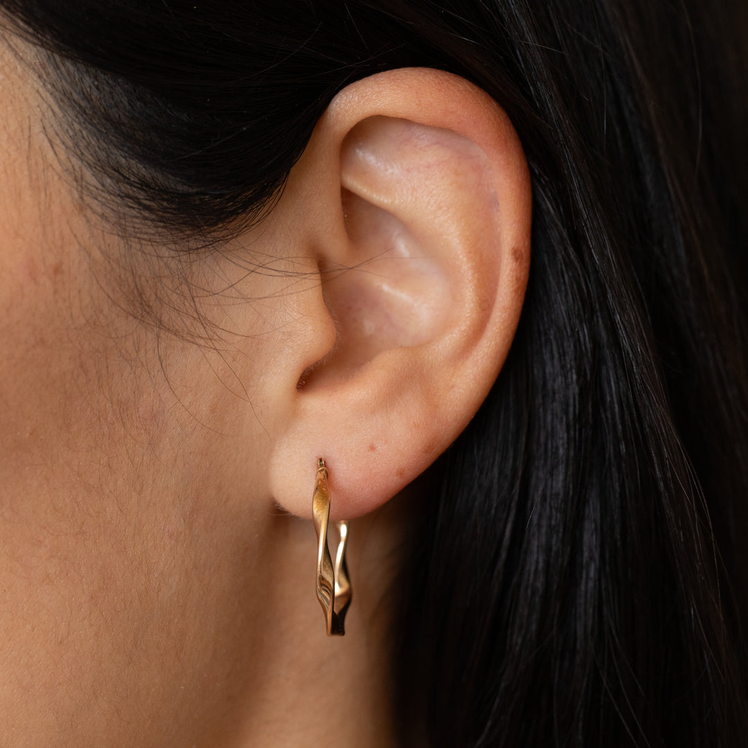 Twisted 10k Gold Hoops Earrings