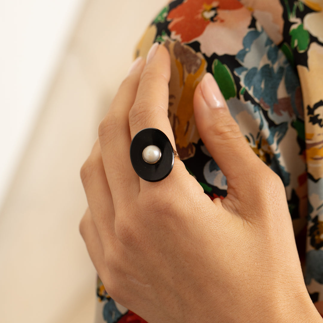 Early 20th Century Onyx, Pearl, and 14K Gold Ring