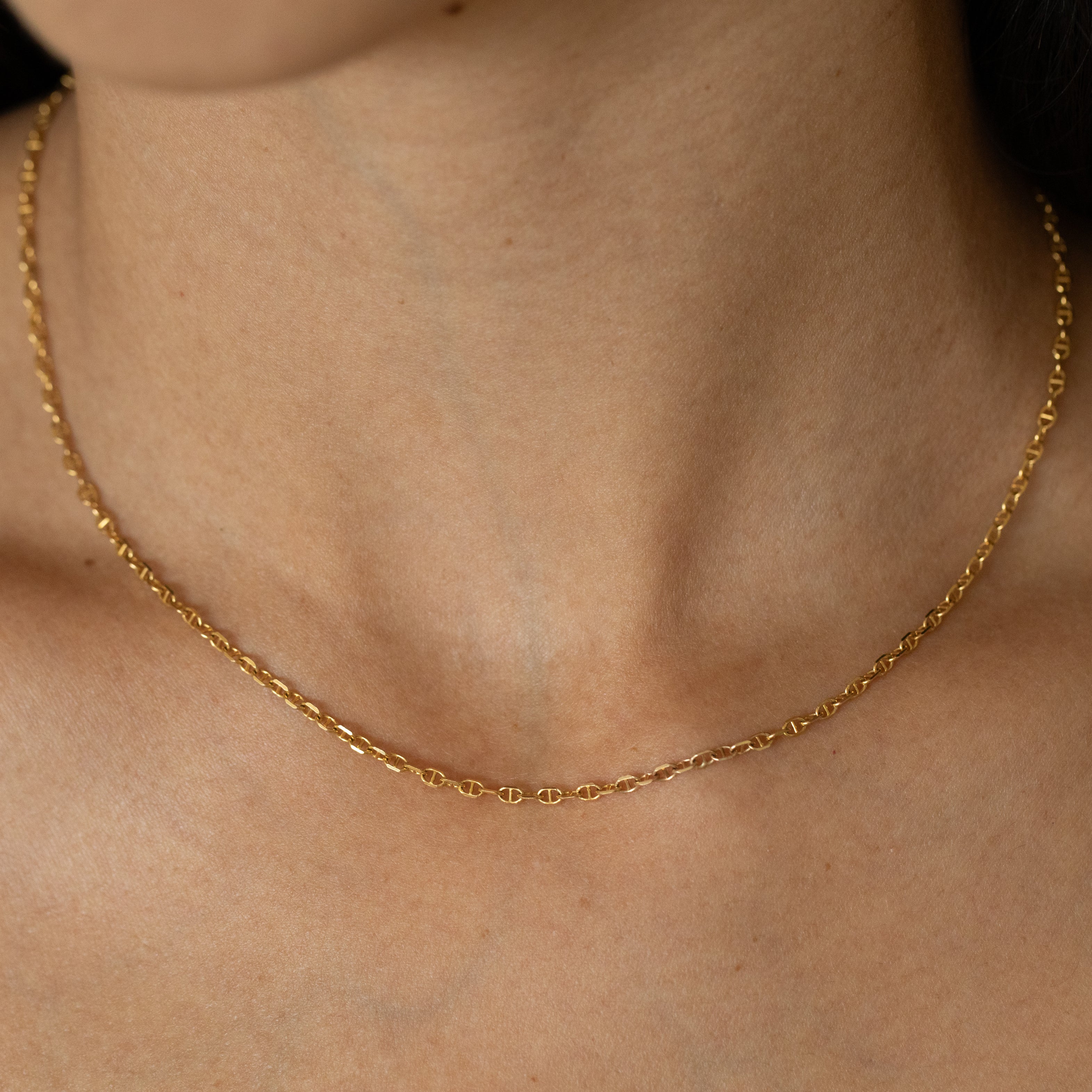 Miniature Mariner Link 16" 14K Gold Chain