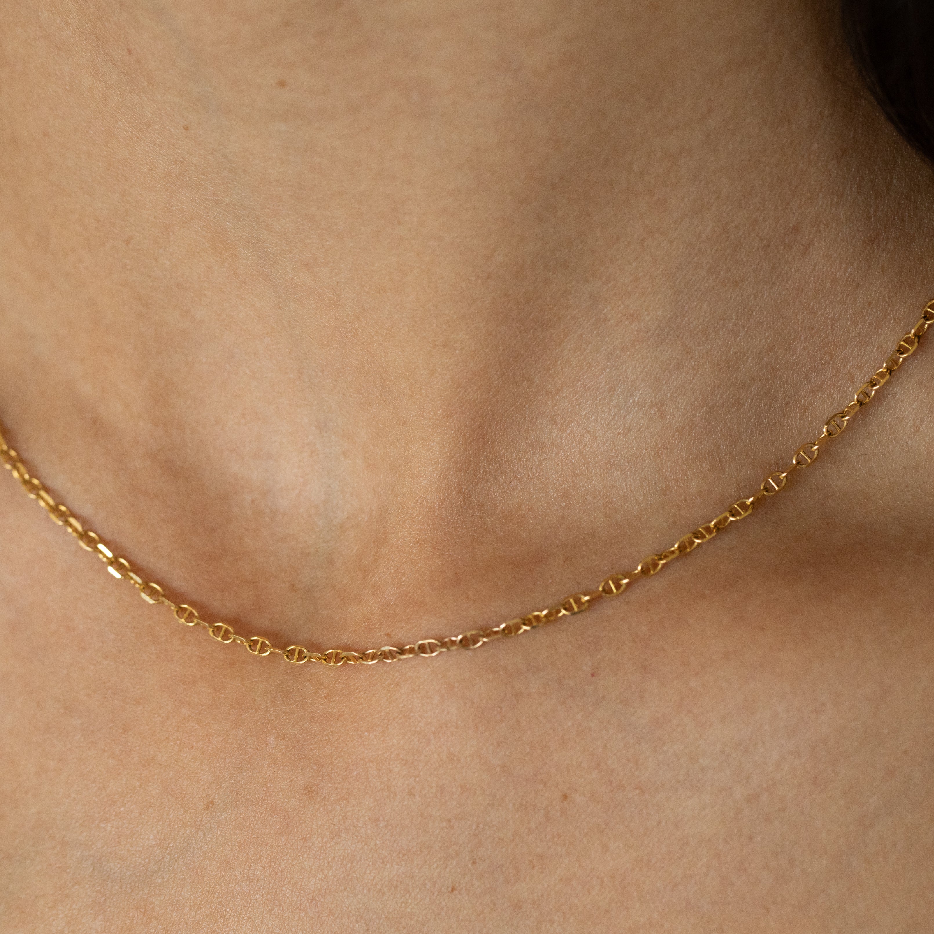 Miniature Mariner Link 16" 14K Gold Chain