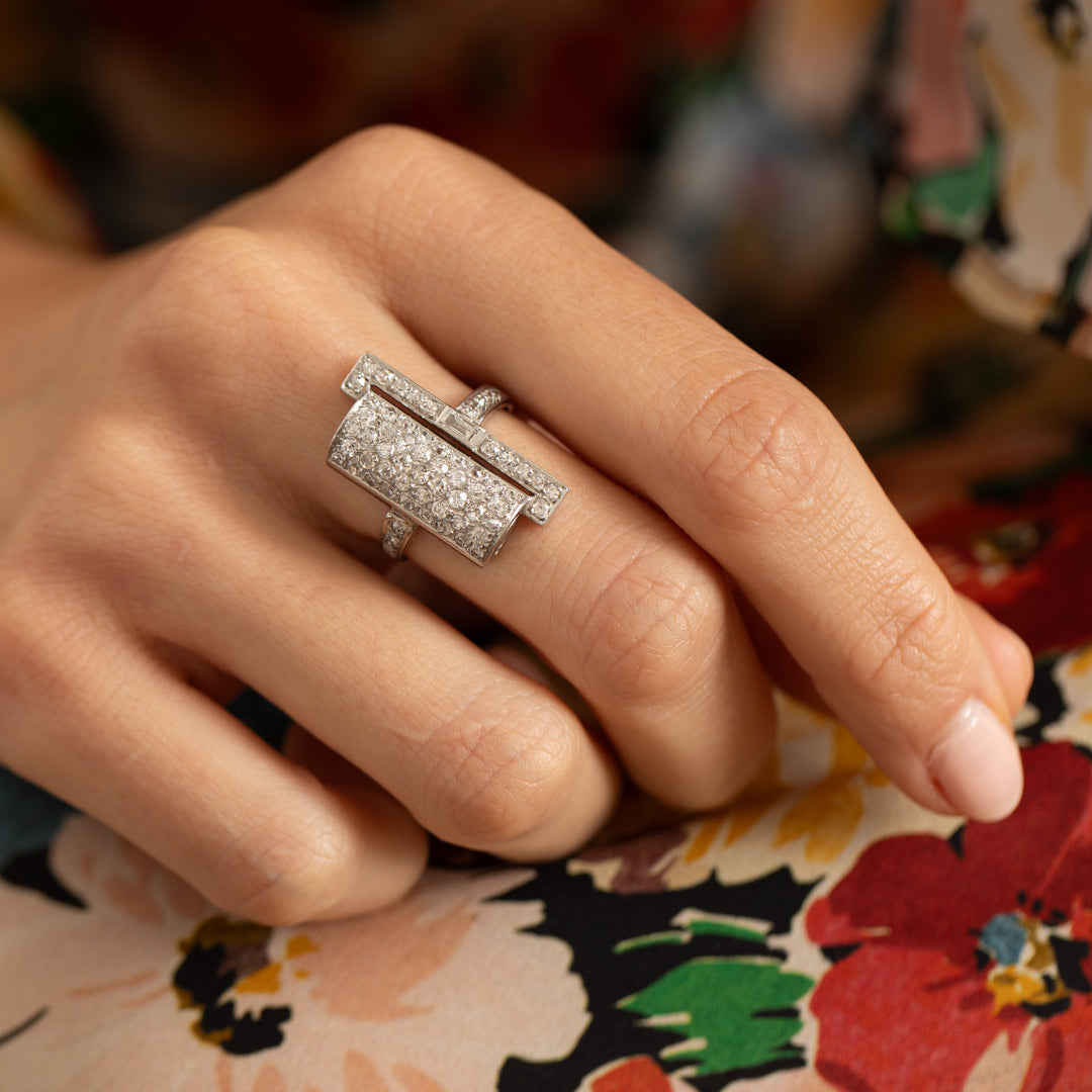 French Art Deco Asymmetrical Diamond and 18K White Gold Ring