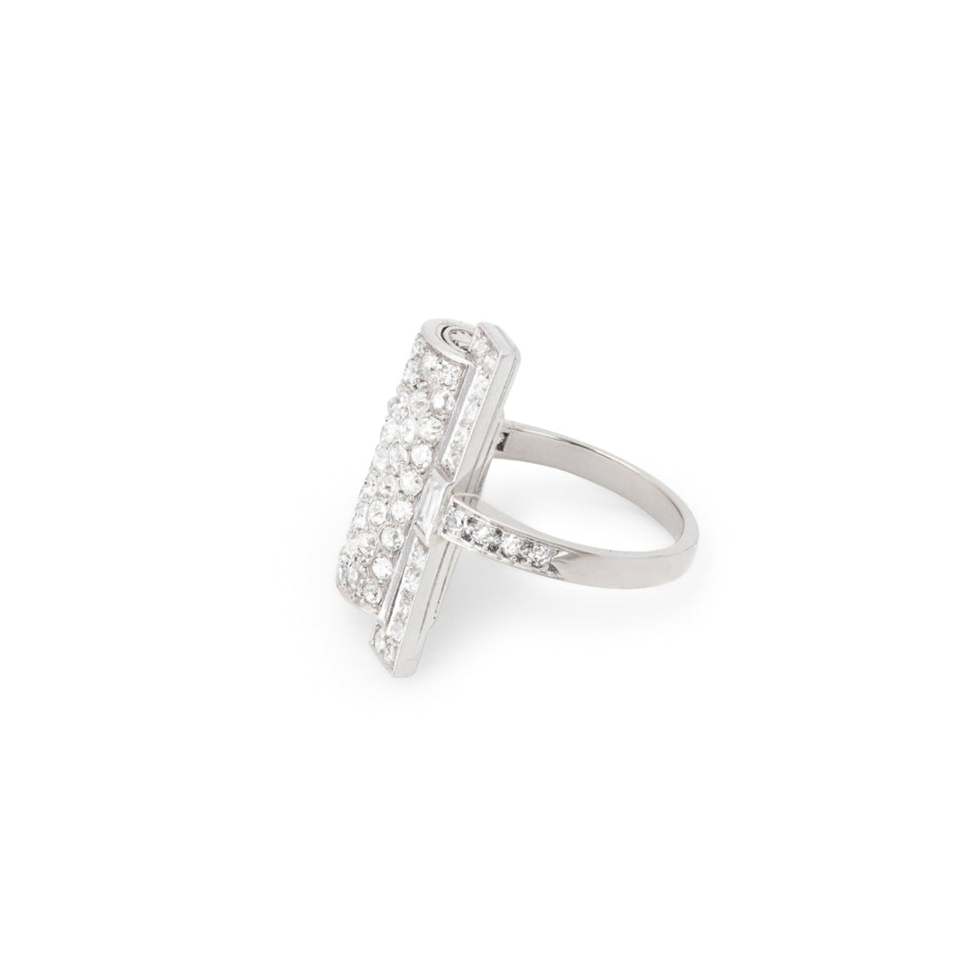French Art Deco Asymmetrical Diamond and 18K White Gold Ring