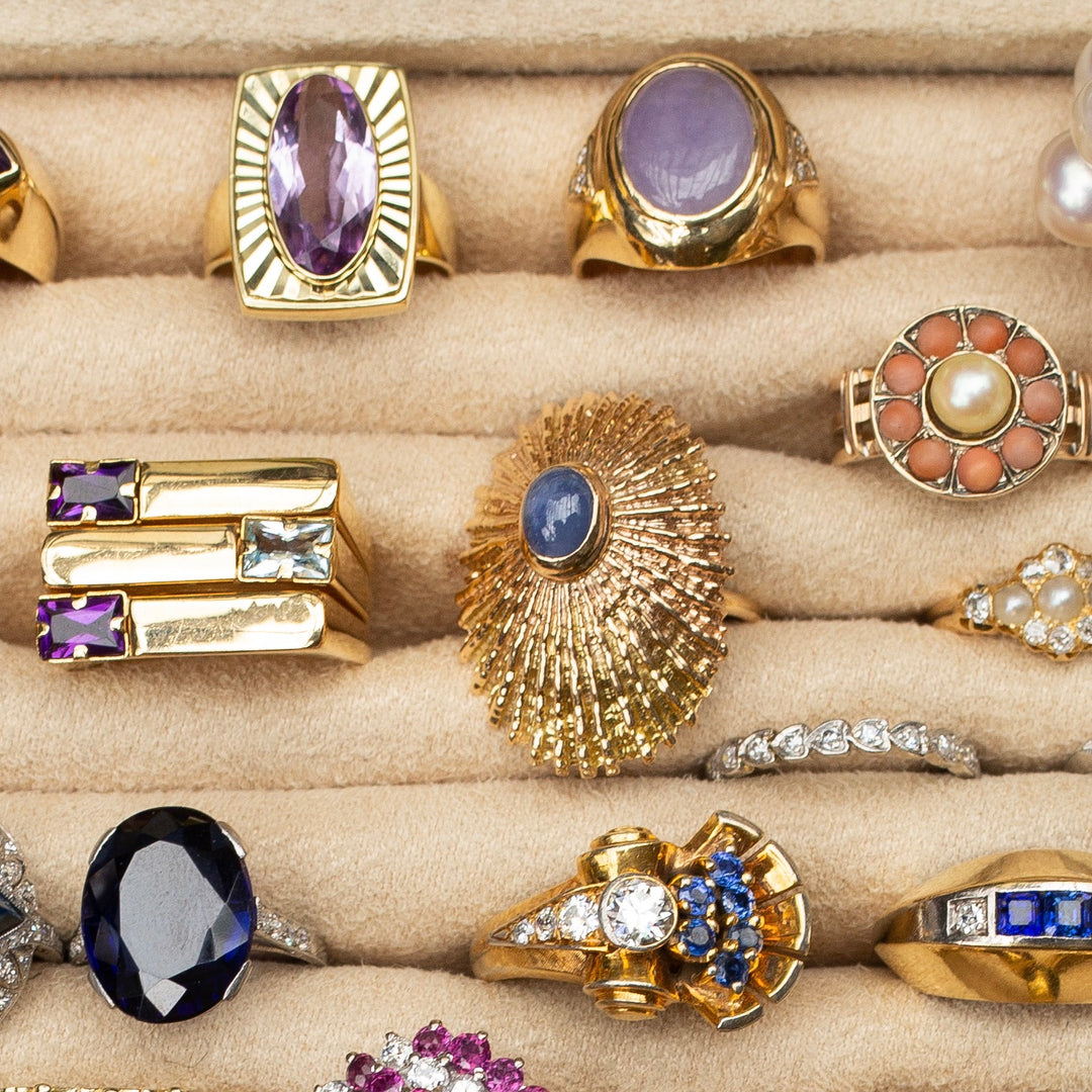 Vintage Star Sapphire and 14k Gold Textured Shell Ring