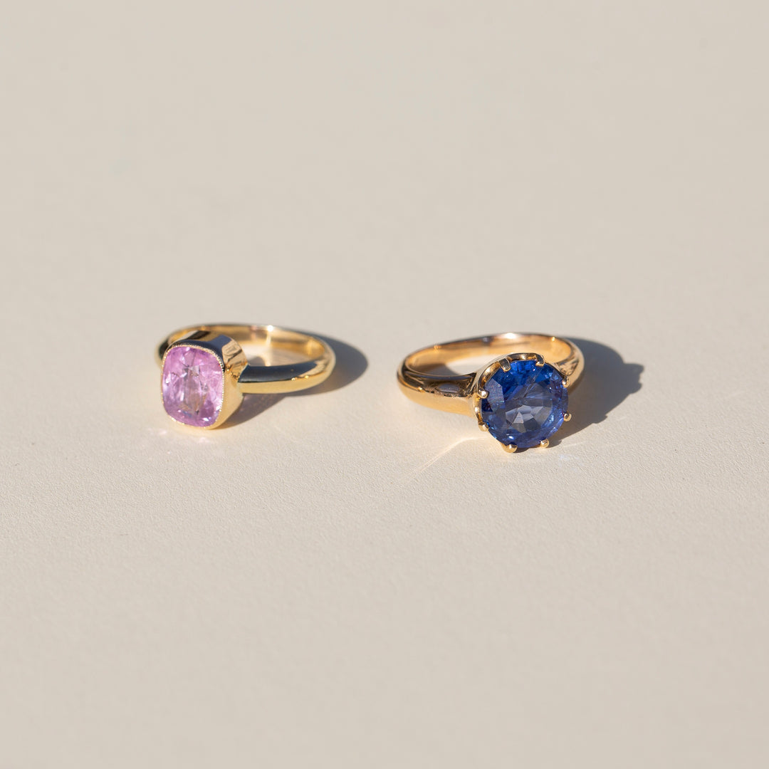 Victorian 5.30 Carat Sapphire and 18k Gold Ring