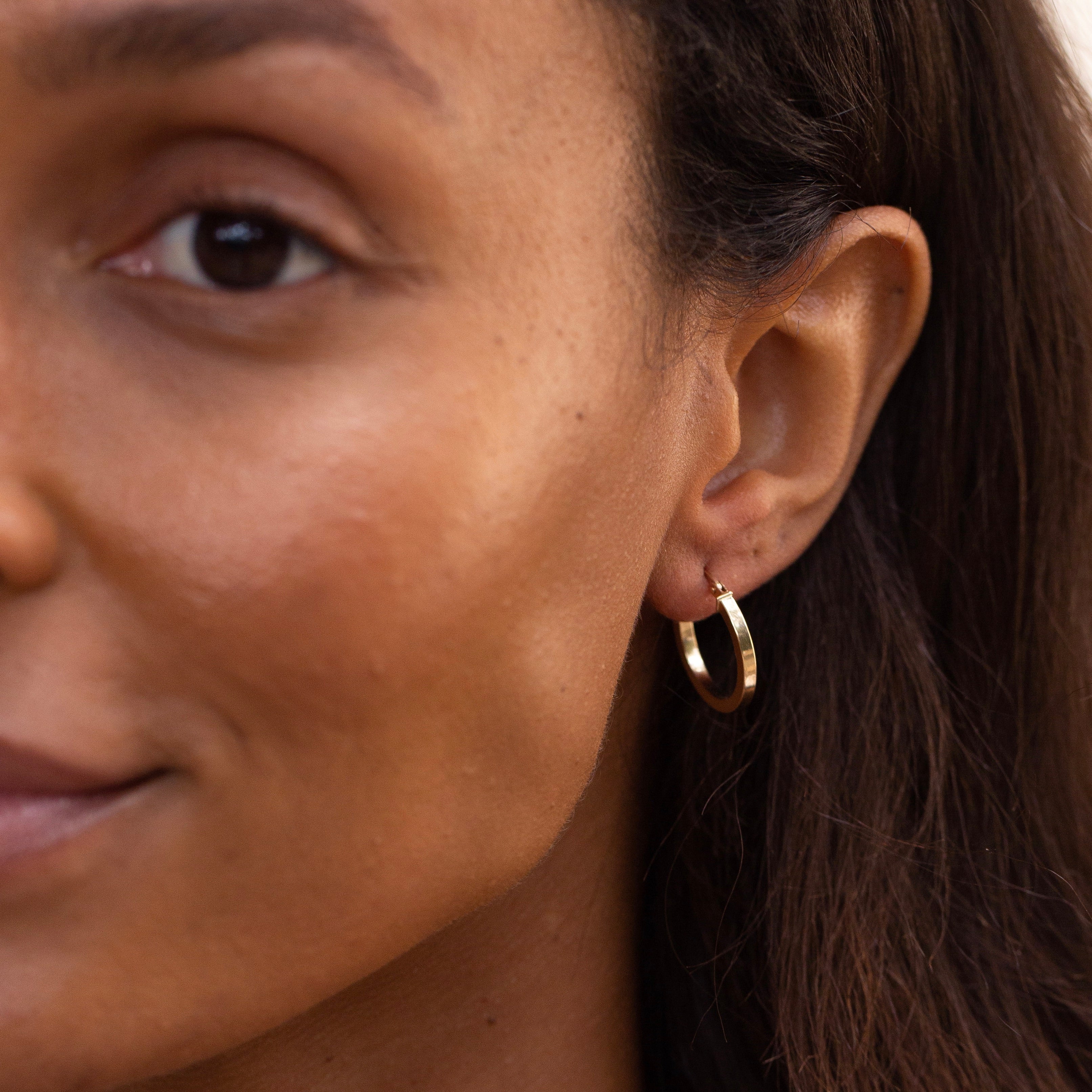 Italian 14k Gold Hoop Earrings