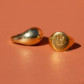 Victorian English 18k Gold Signet Ring