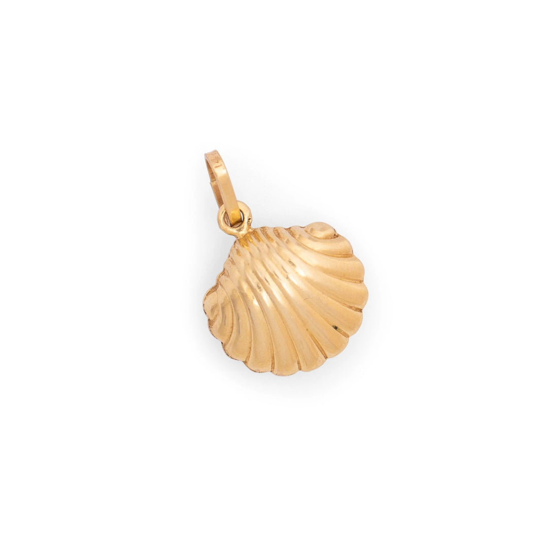 Clam Shell 18K Gold Charm