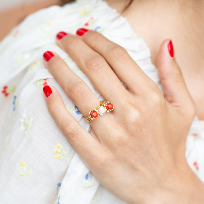 Tiffany & Co. Coral and 18k Gold Ring