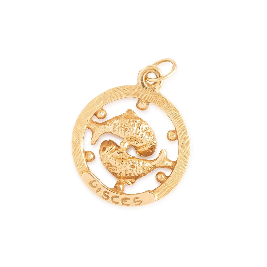 Vintge 18K Gold Enmel Fish Pisces Zodic Chrm Pendnt For Sle t Vintge 18K Gold Enmel Fish Pisces Zodic Chrm Pendnt For Sle t