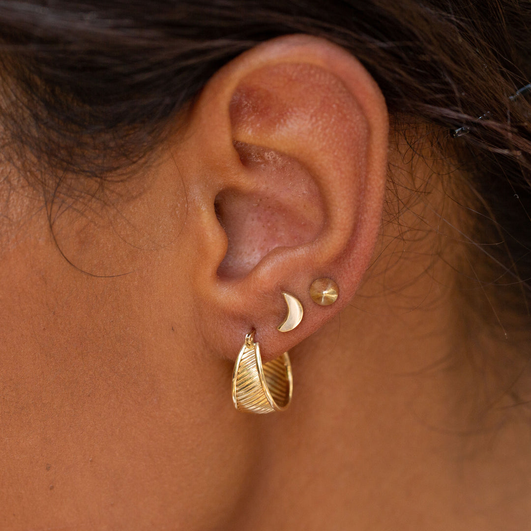 Textured 14k Gold Hoop Earrings