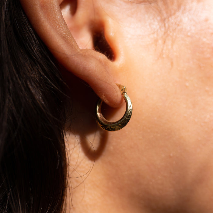 Engraved 18k Gold Petite Hoop Earrings