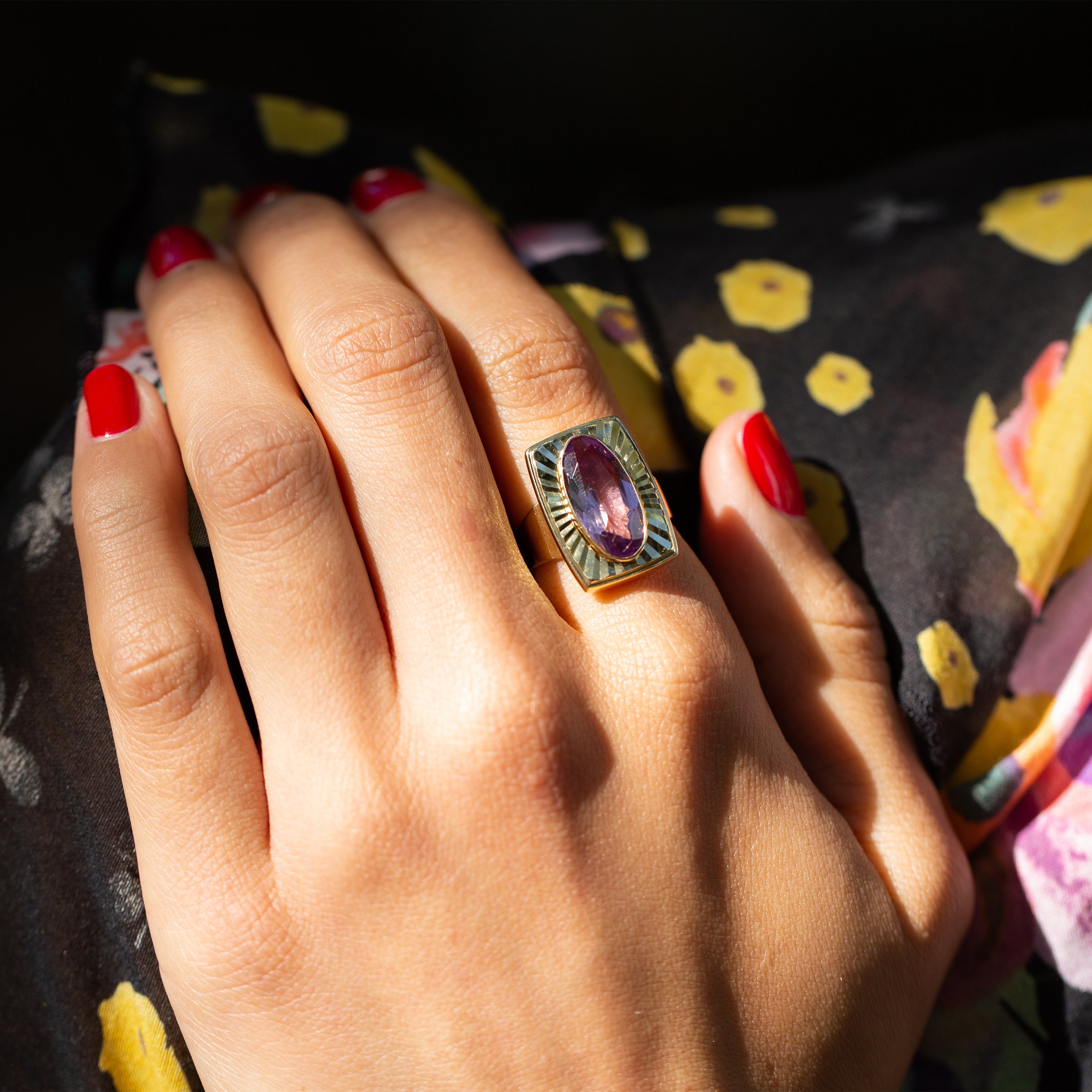 Oval Amethyst and 14k Gold Ring