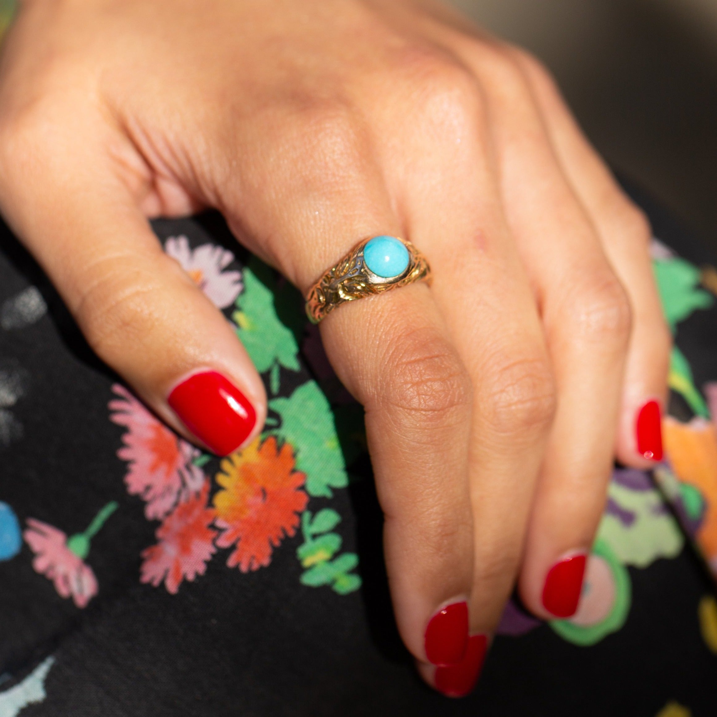 Victorian Turquoise And 14k Gold Engraved Face Ring