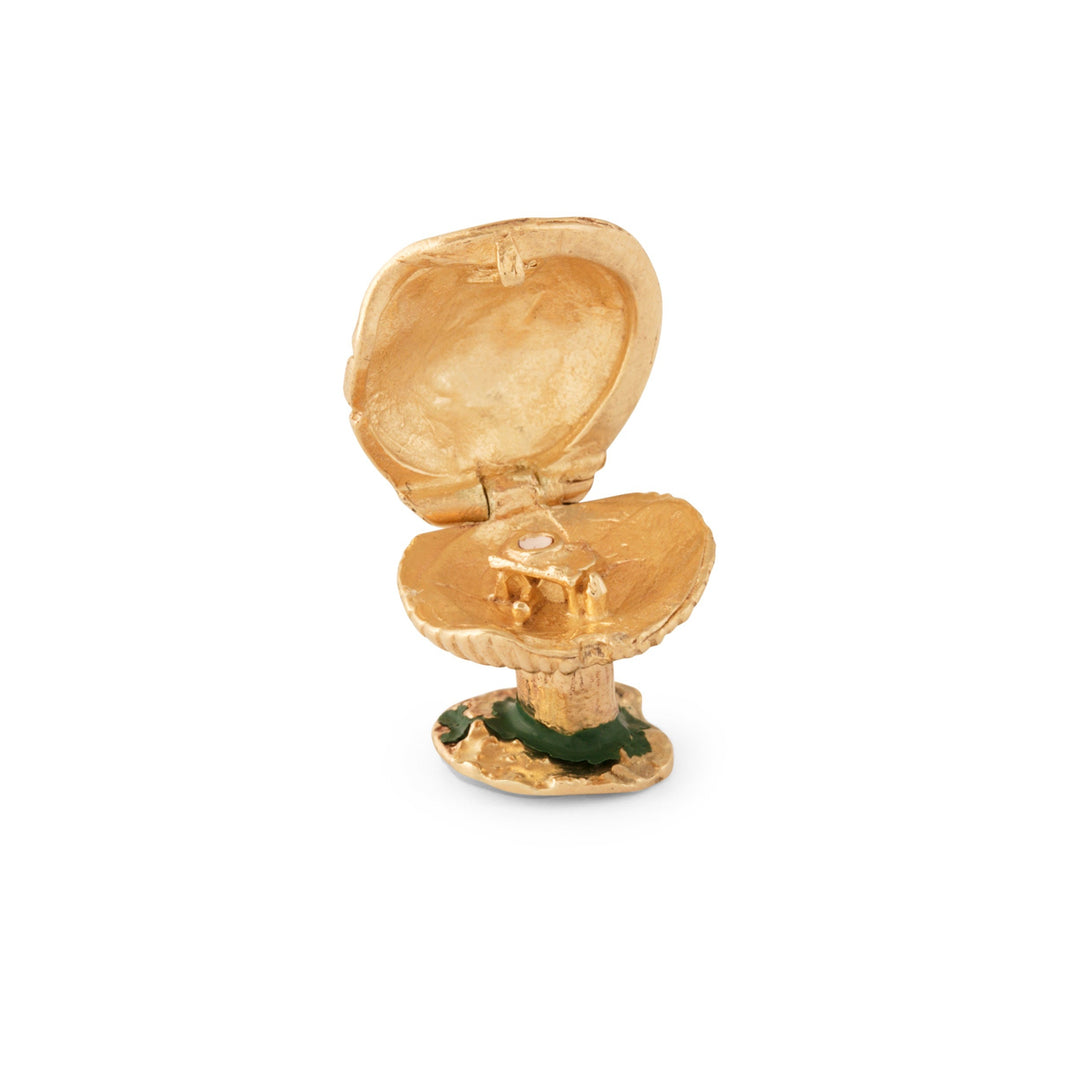 English 9k Gold Movable Mushroom Charm