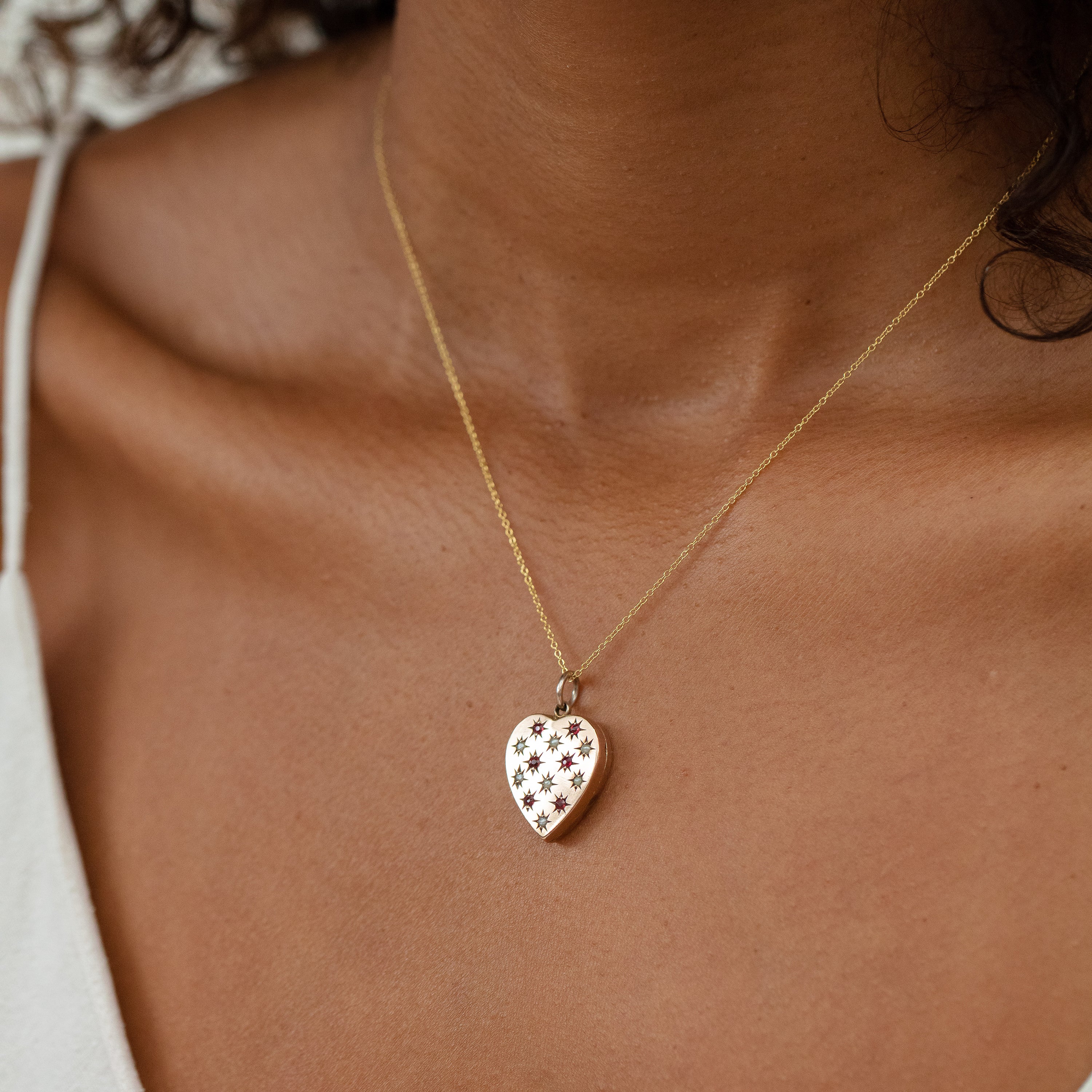 Victorian Heart 10k Gold Starburst Locket