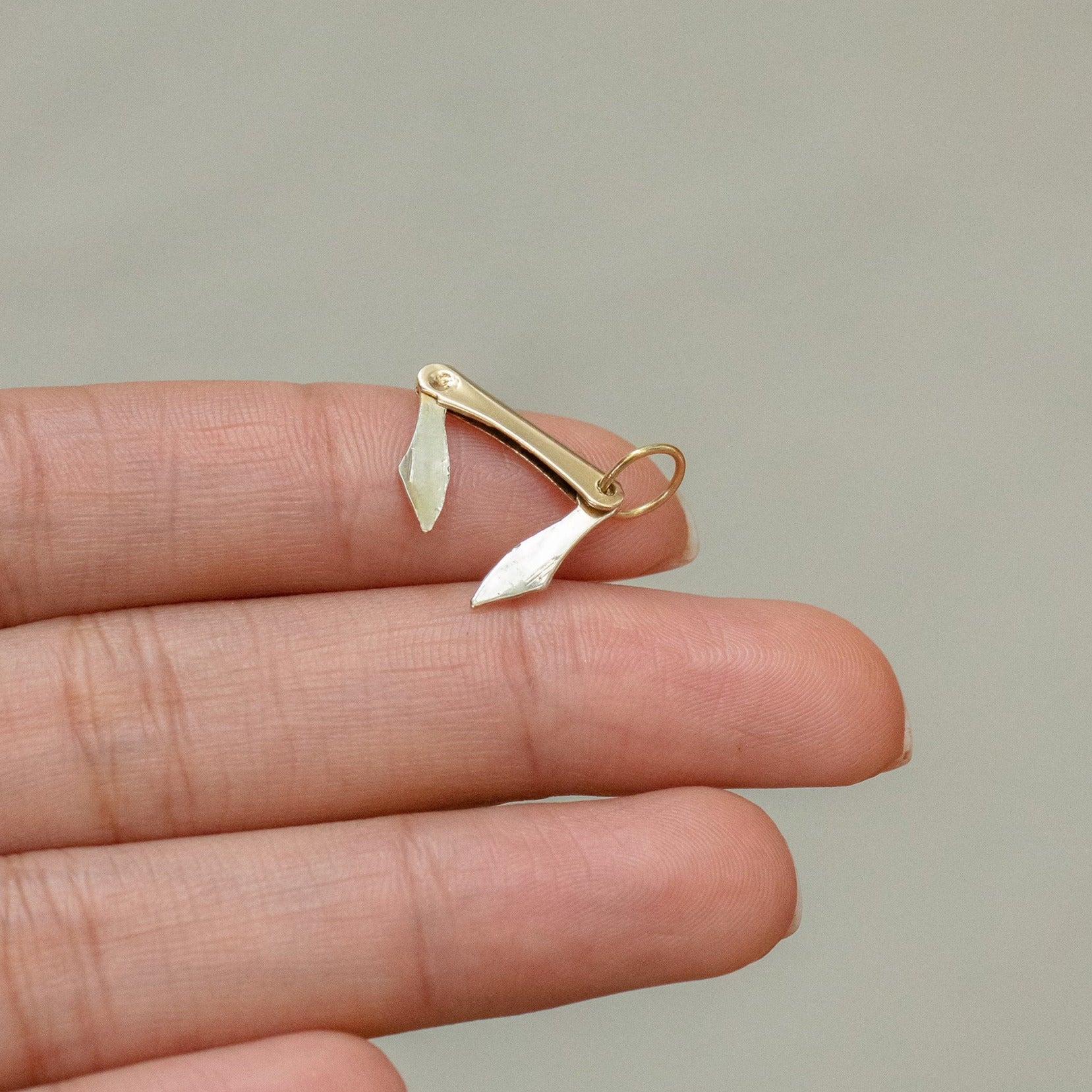 Foldable 14k Bi-color Gold Knife Charm