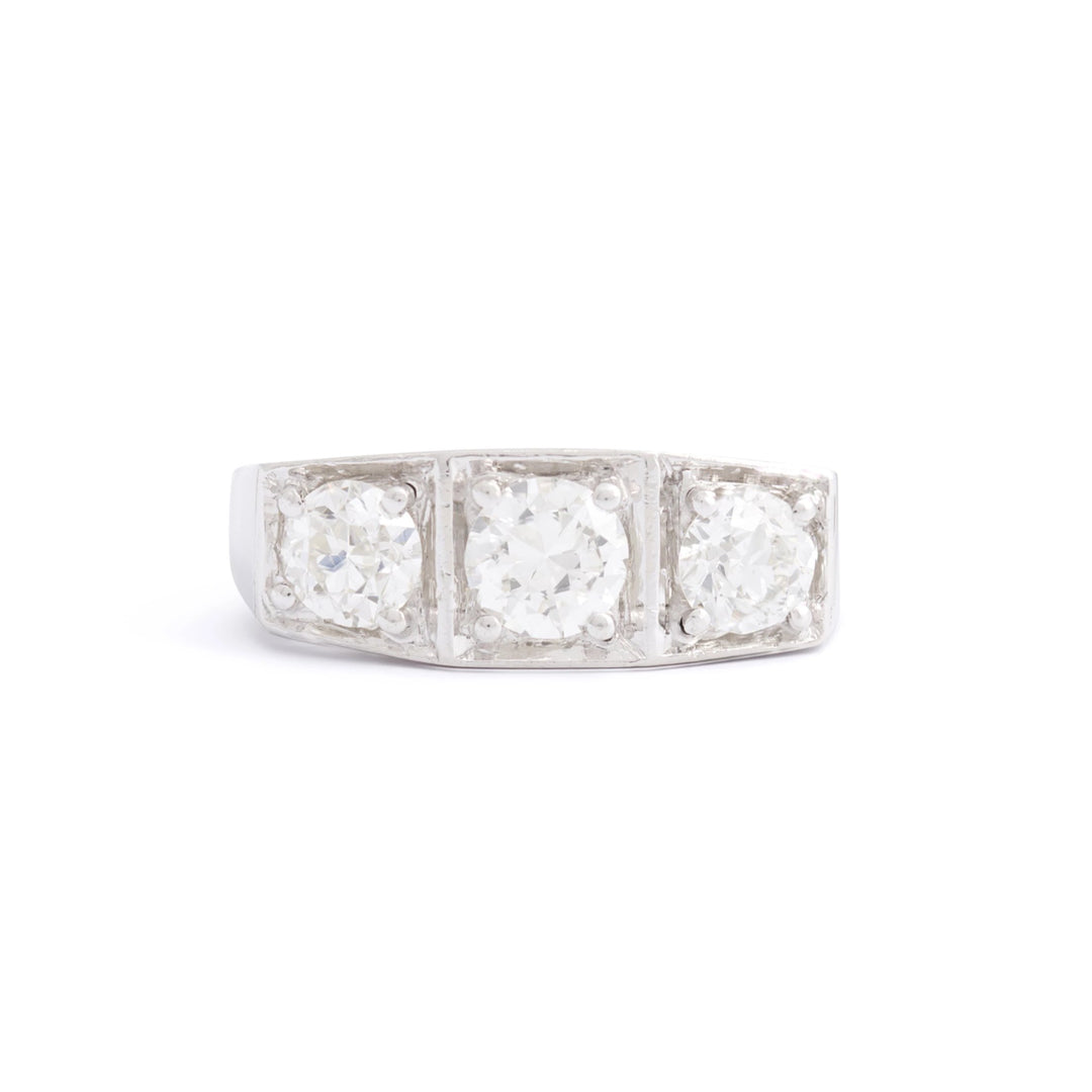 Art Deco 3-Stone Old European Cut Diamond and Platinum Ring